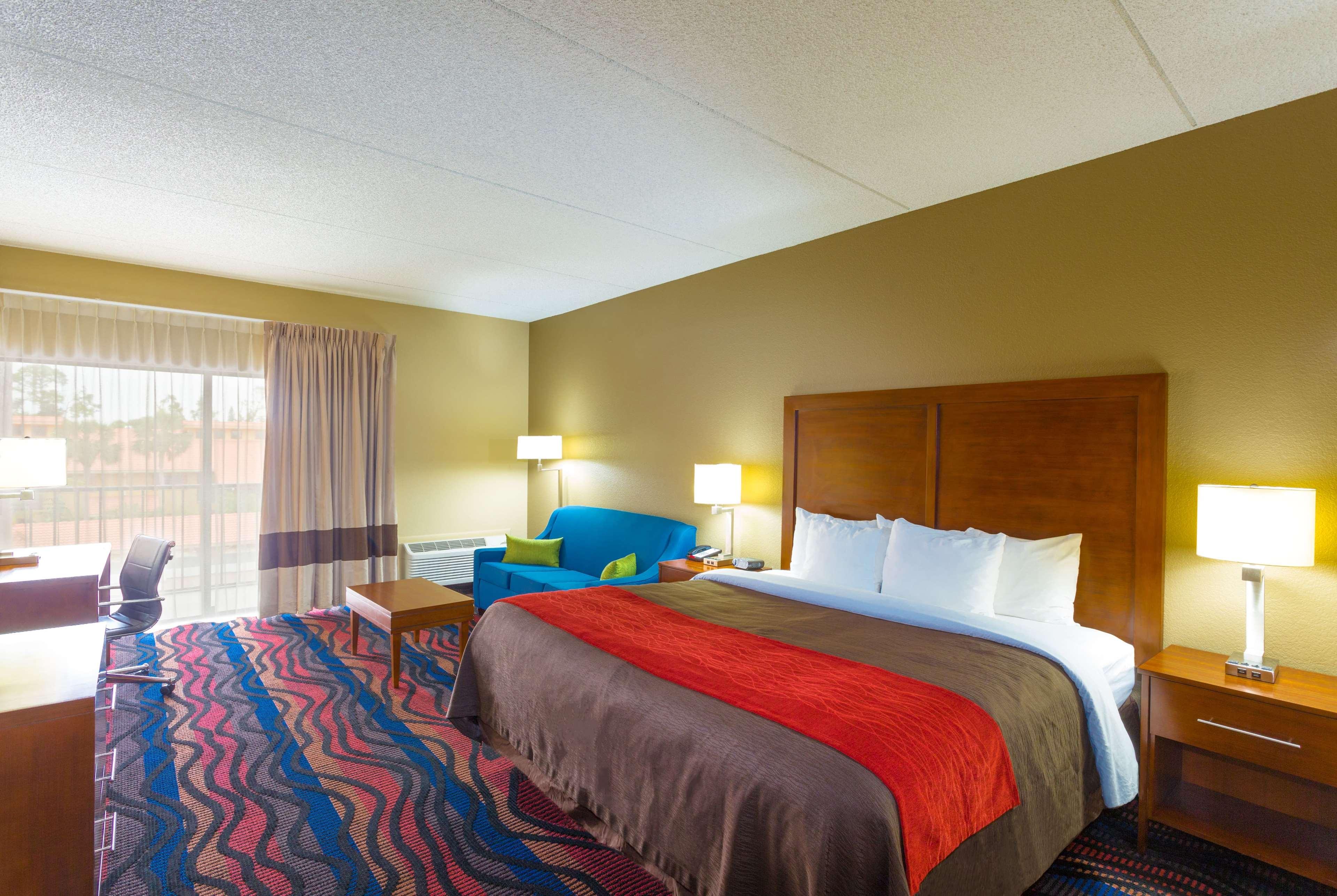 Room King Bed Non Smoking