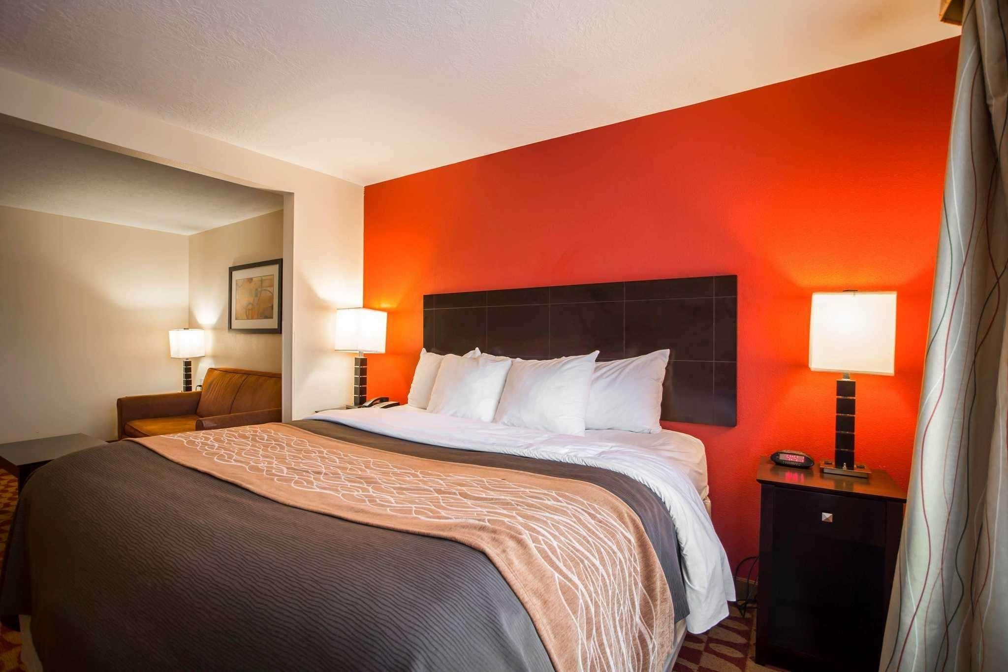 Double King Bed Non Smoking