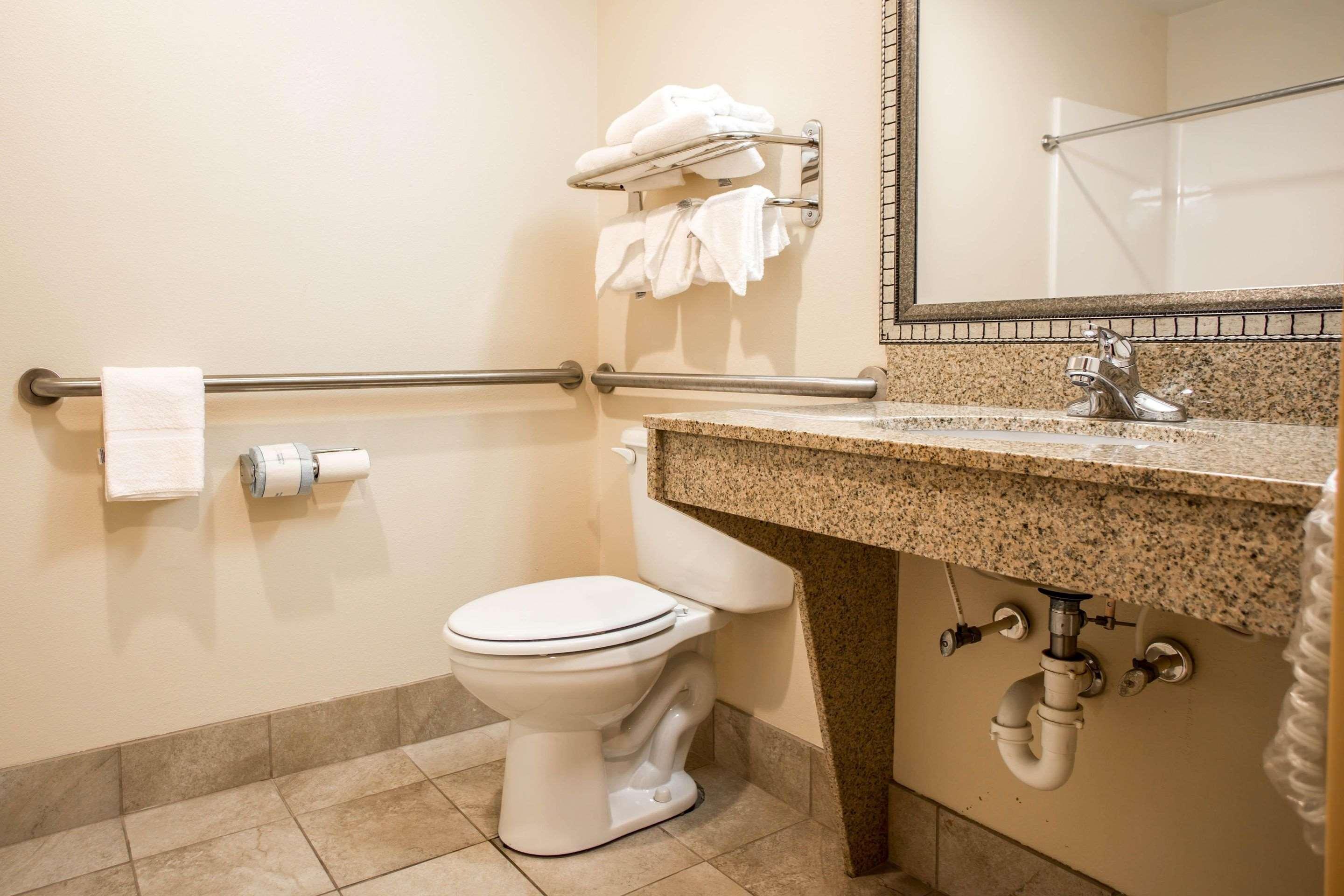 Double King Bed Non Smoking