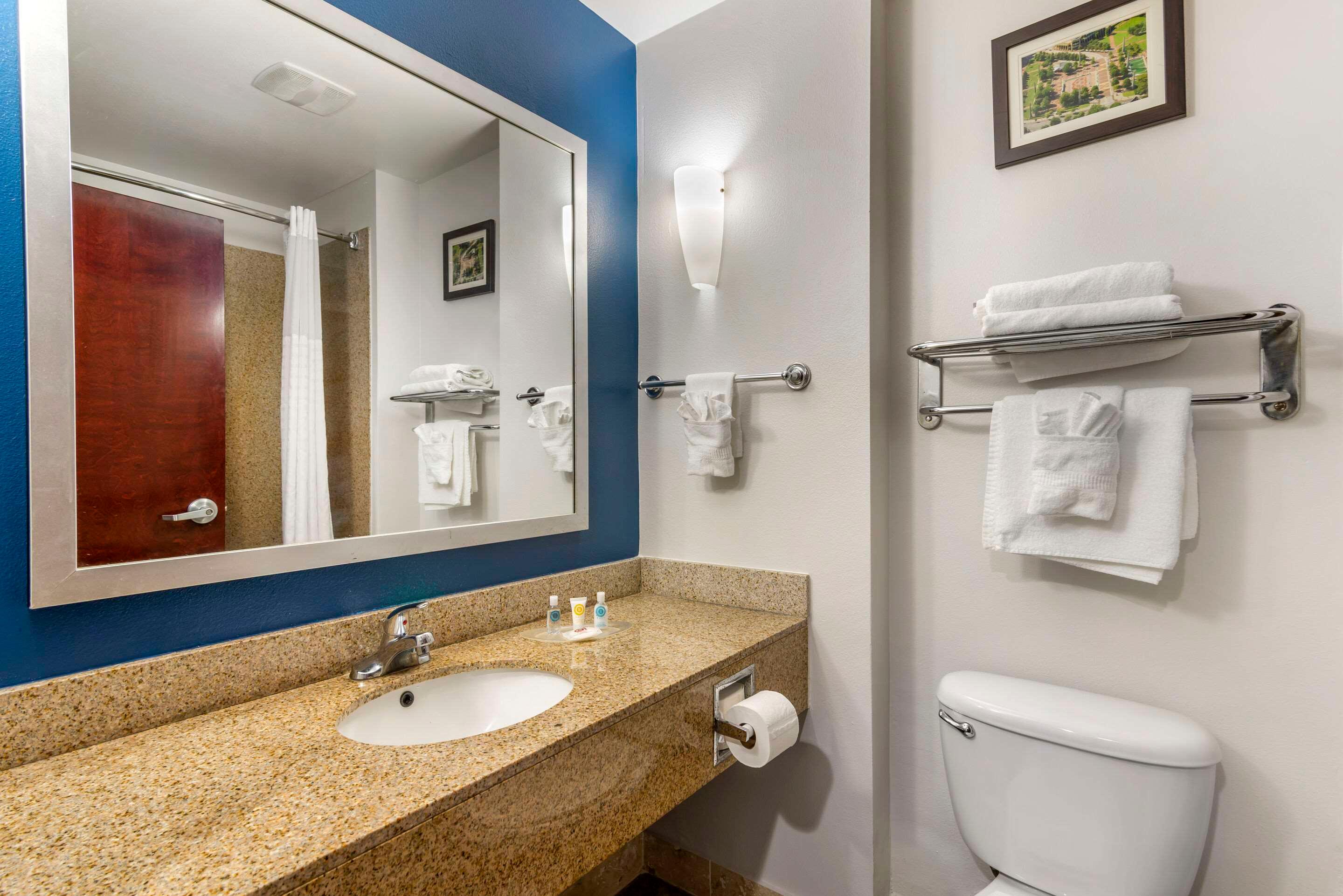 Suite Two Queen Beds Non Smoking