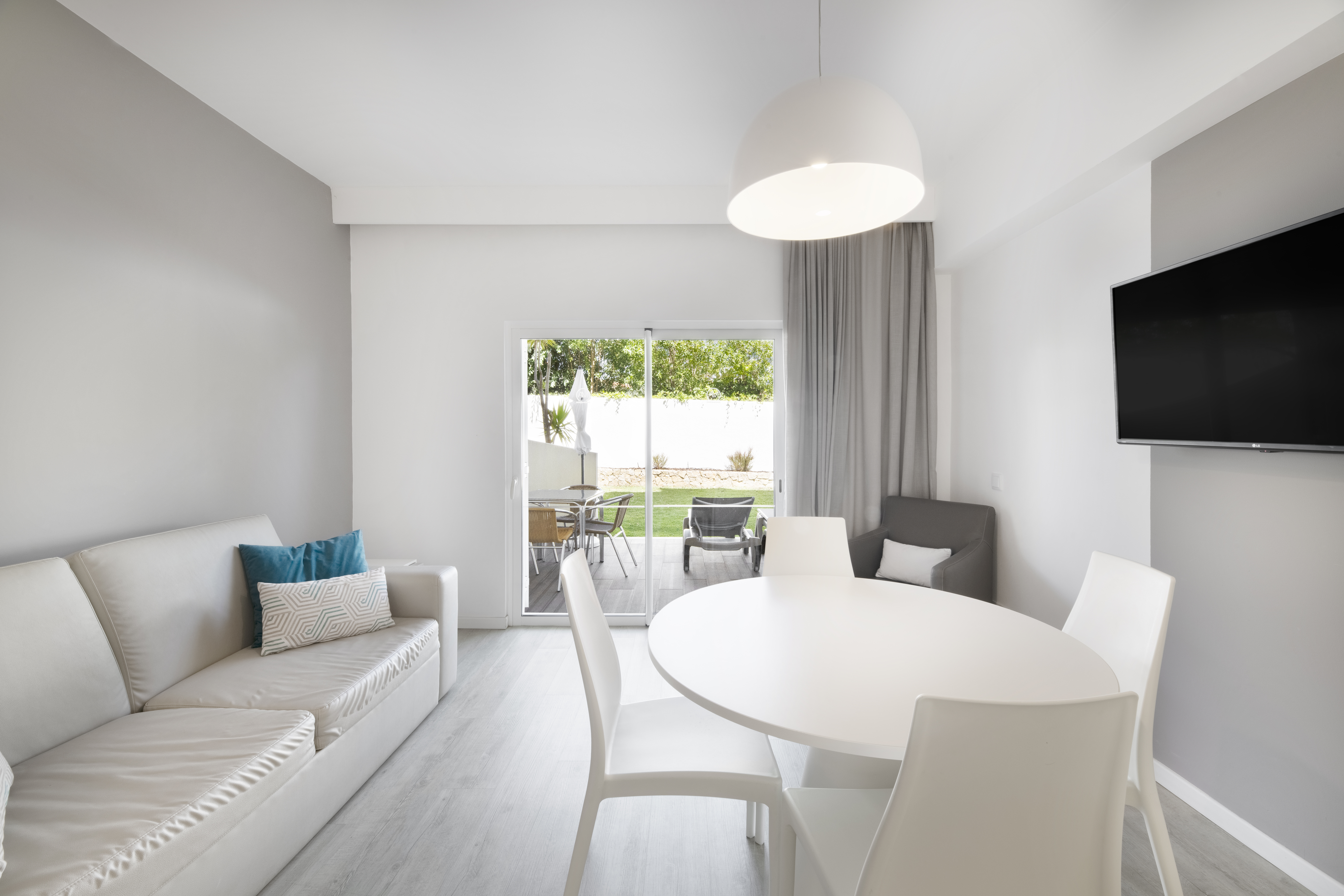 Apartment Premium Garden View