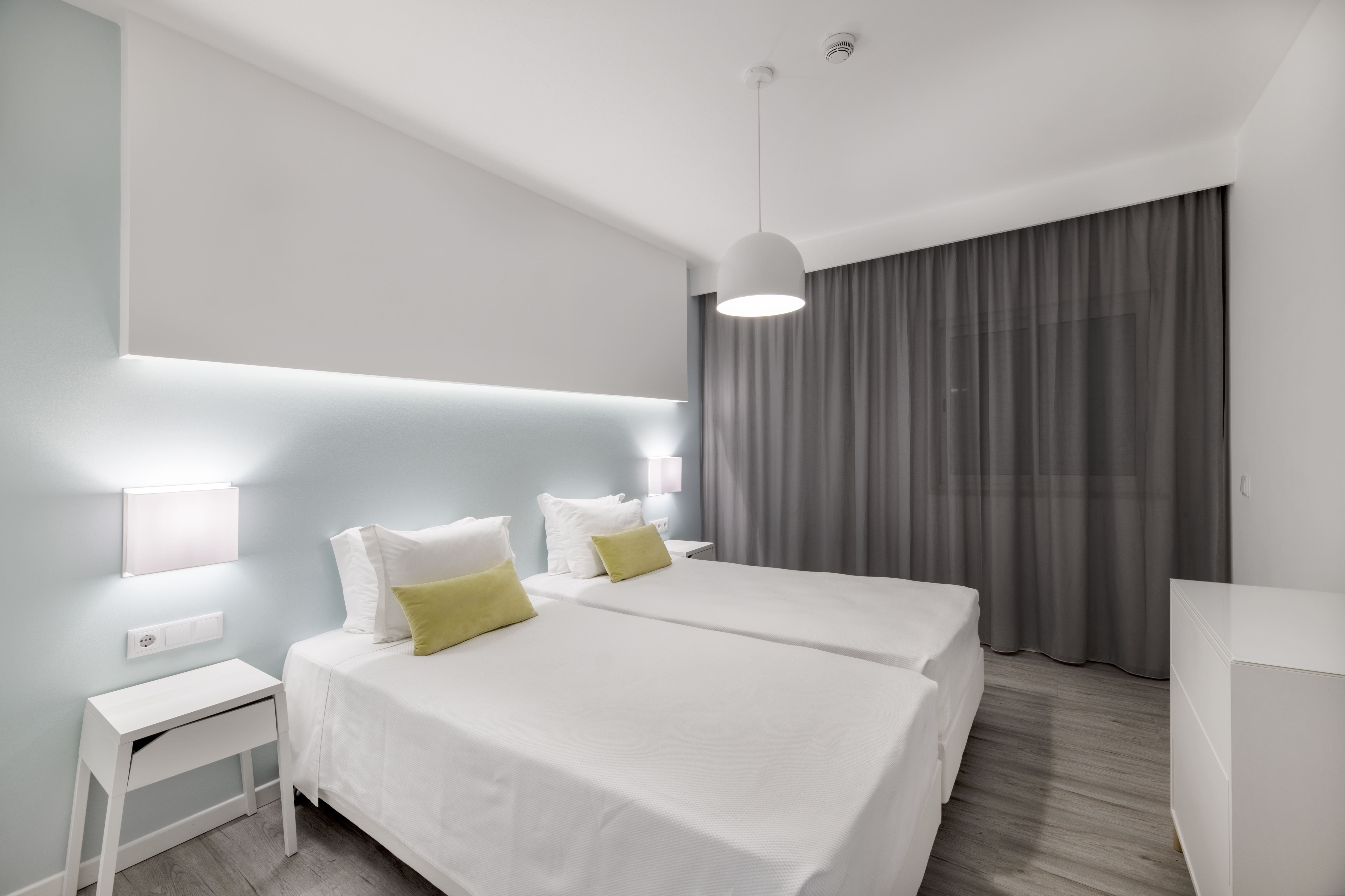 Apartment Two Bedrooms Two Bathrooms