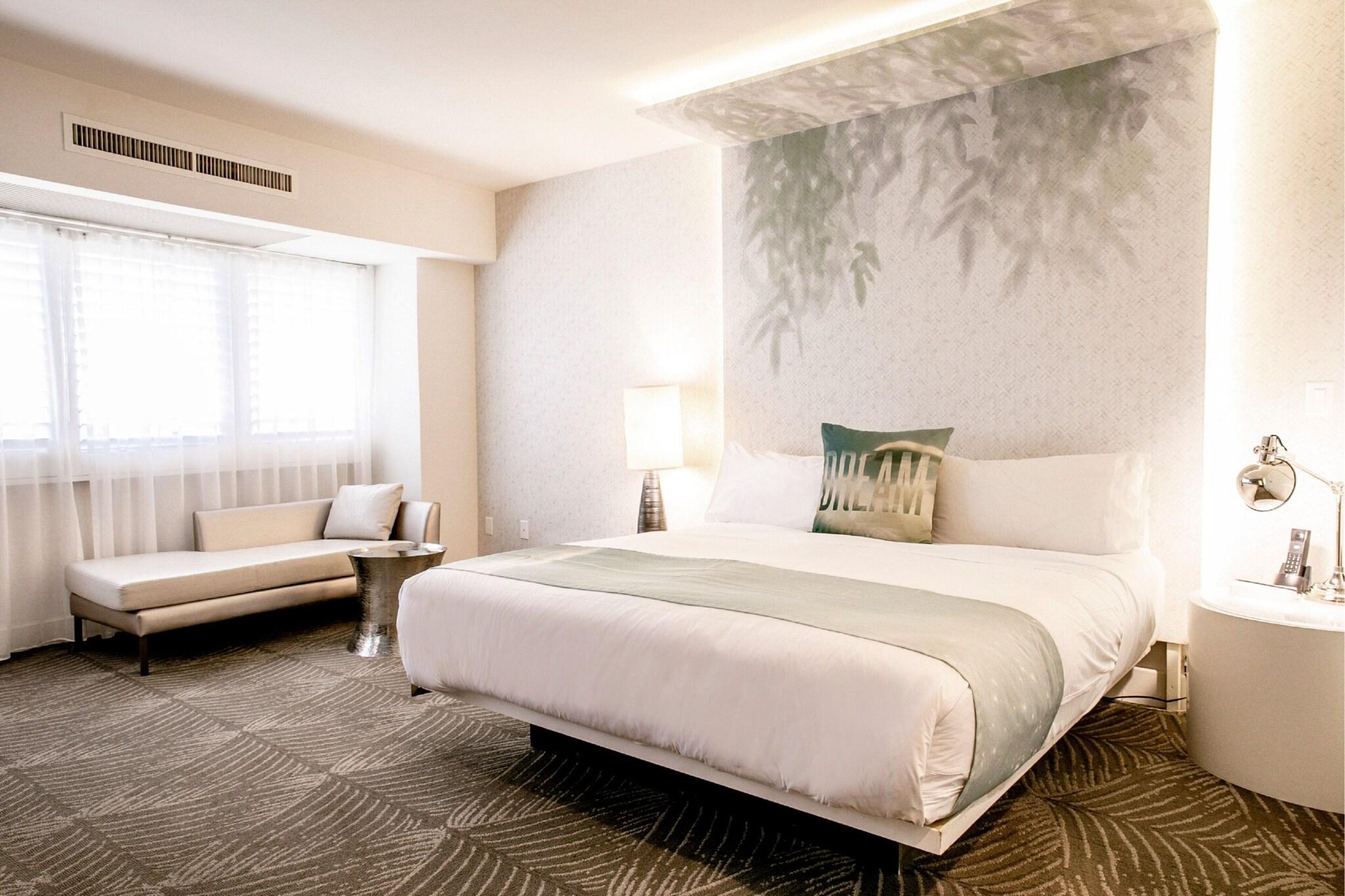 Studio King Size Bed