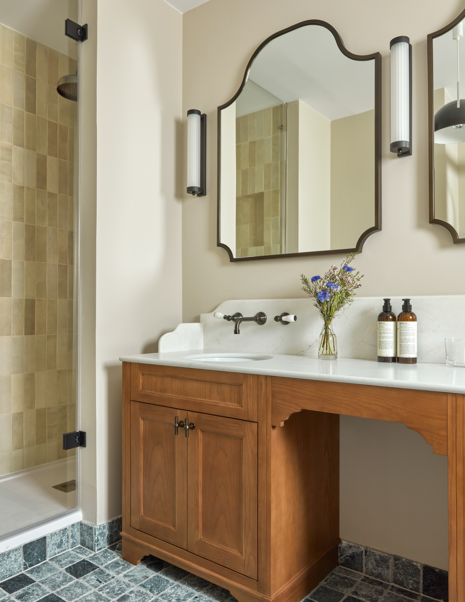 Suite Premier with Views