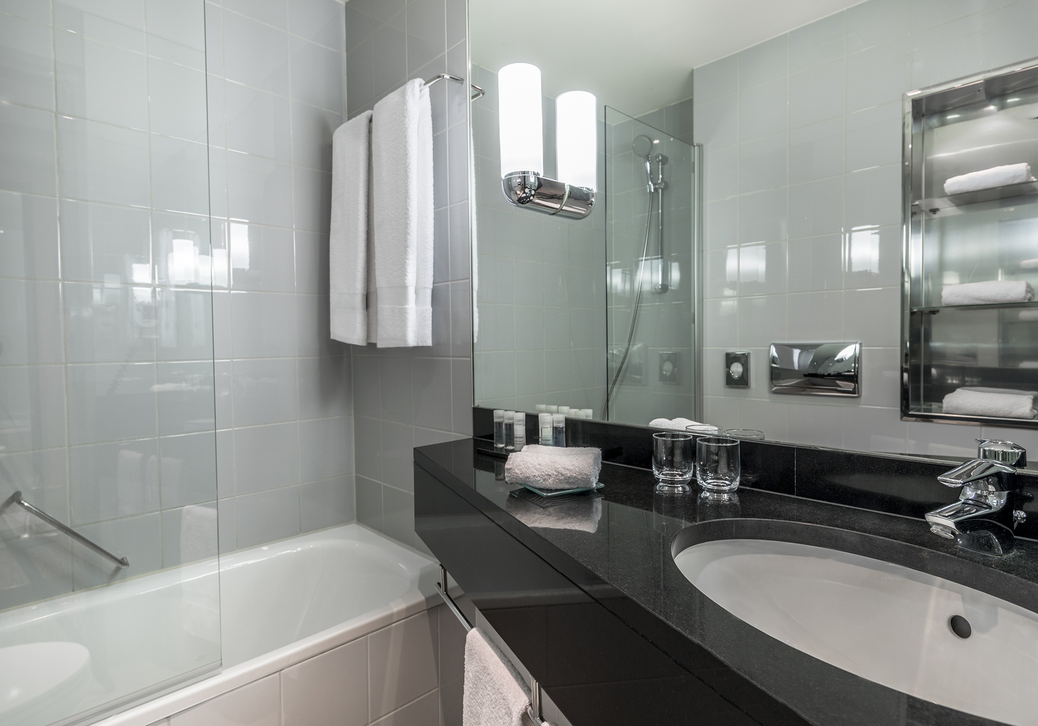 Double or Twin Deluxe