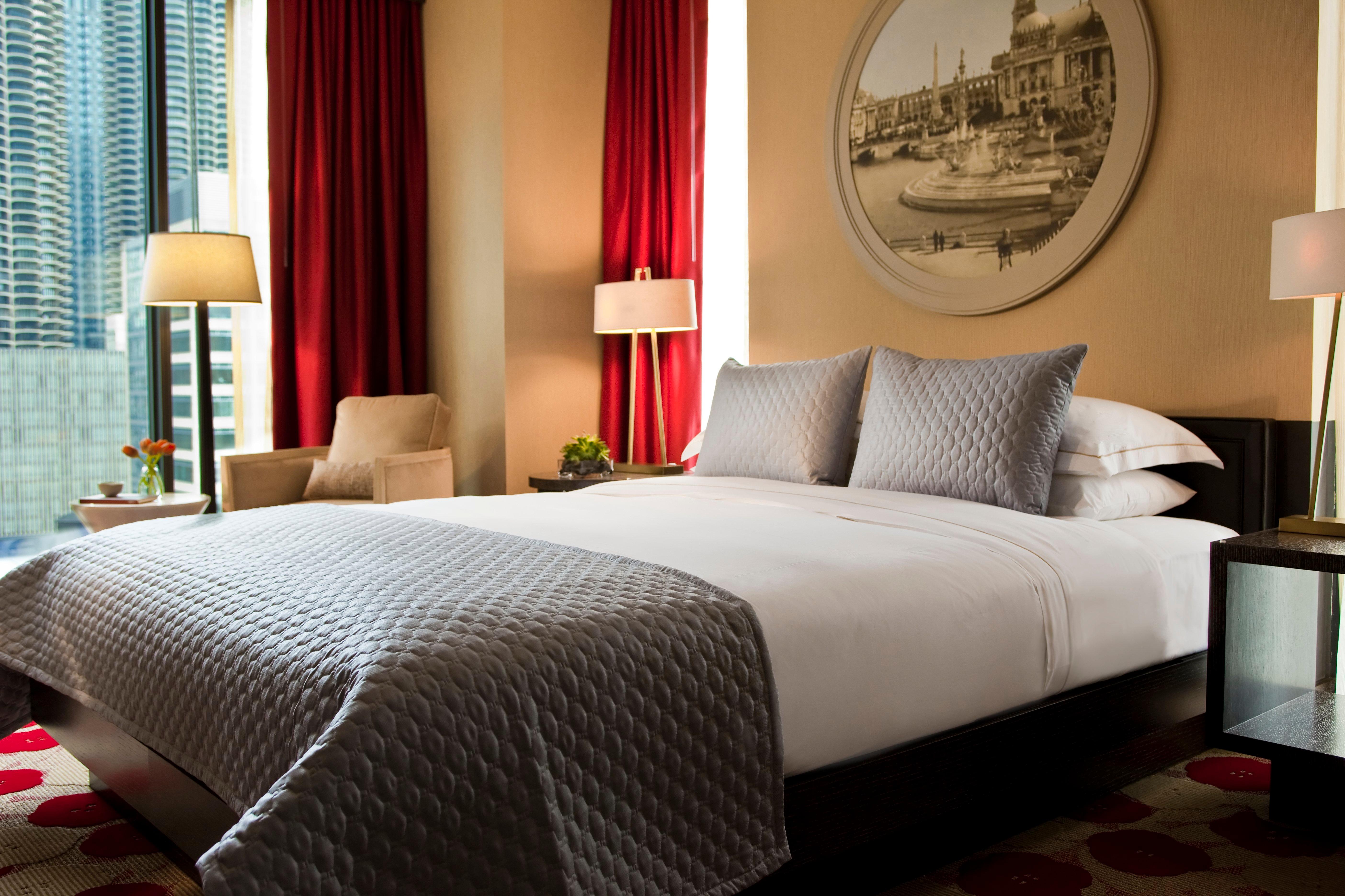 Room Deluxe King Bed