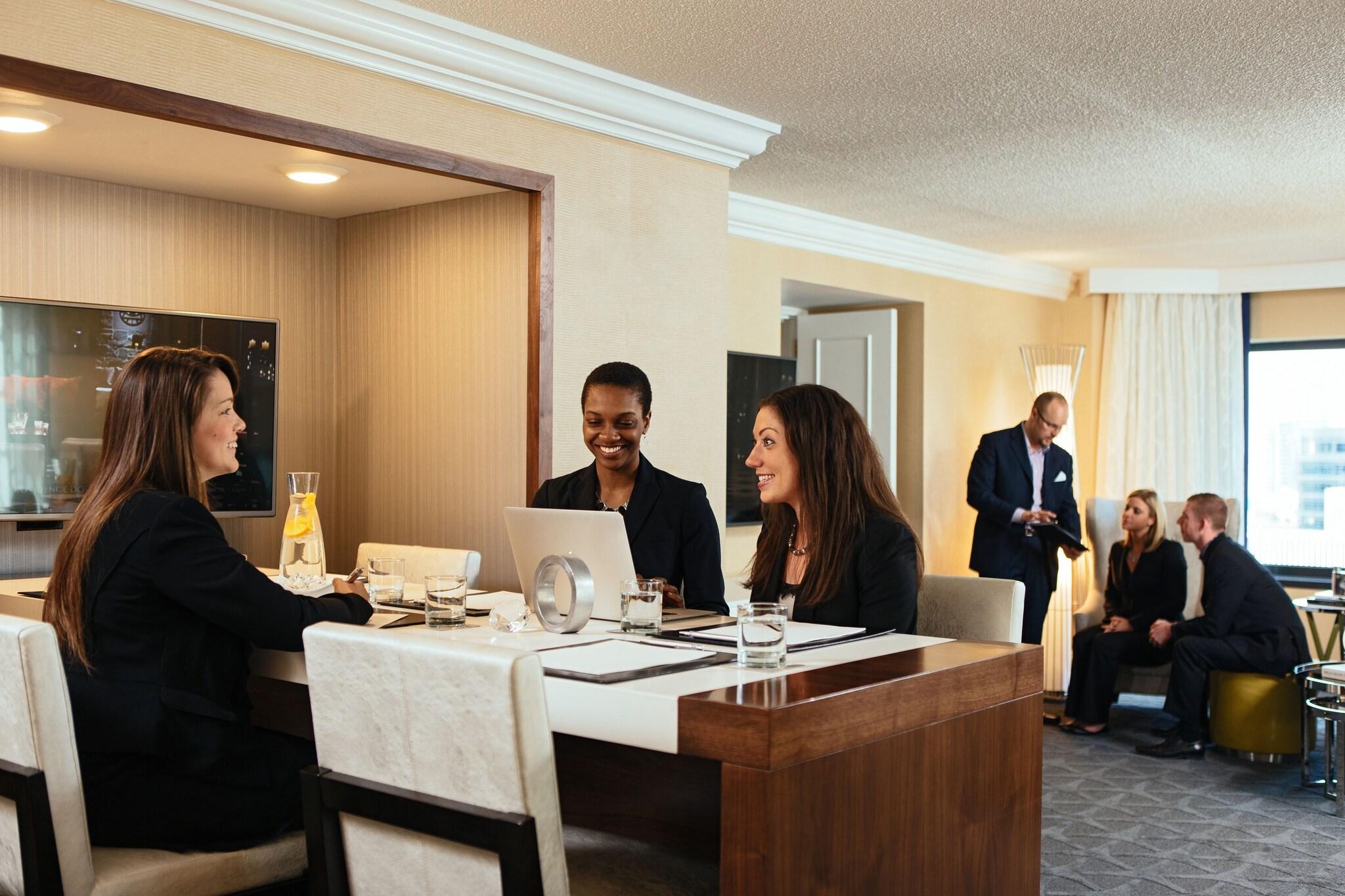 Suite Accessible with Views
