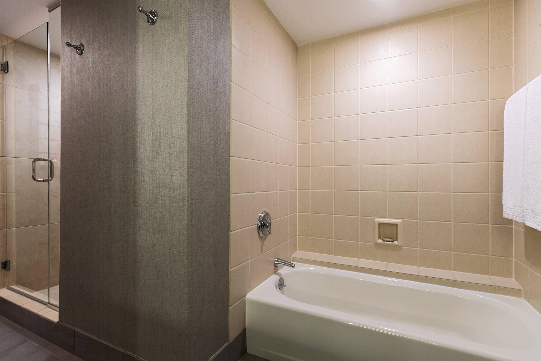 Suite Executive King Bed