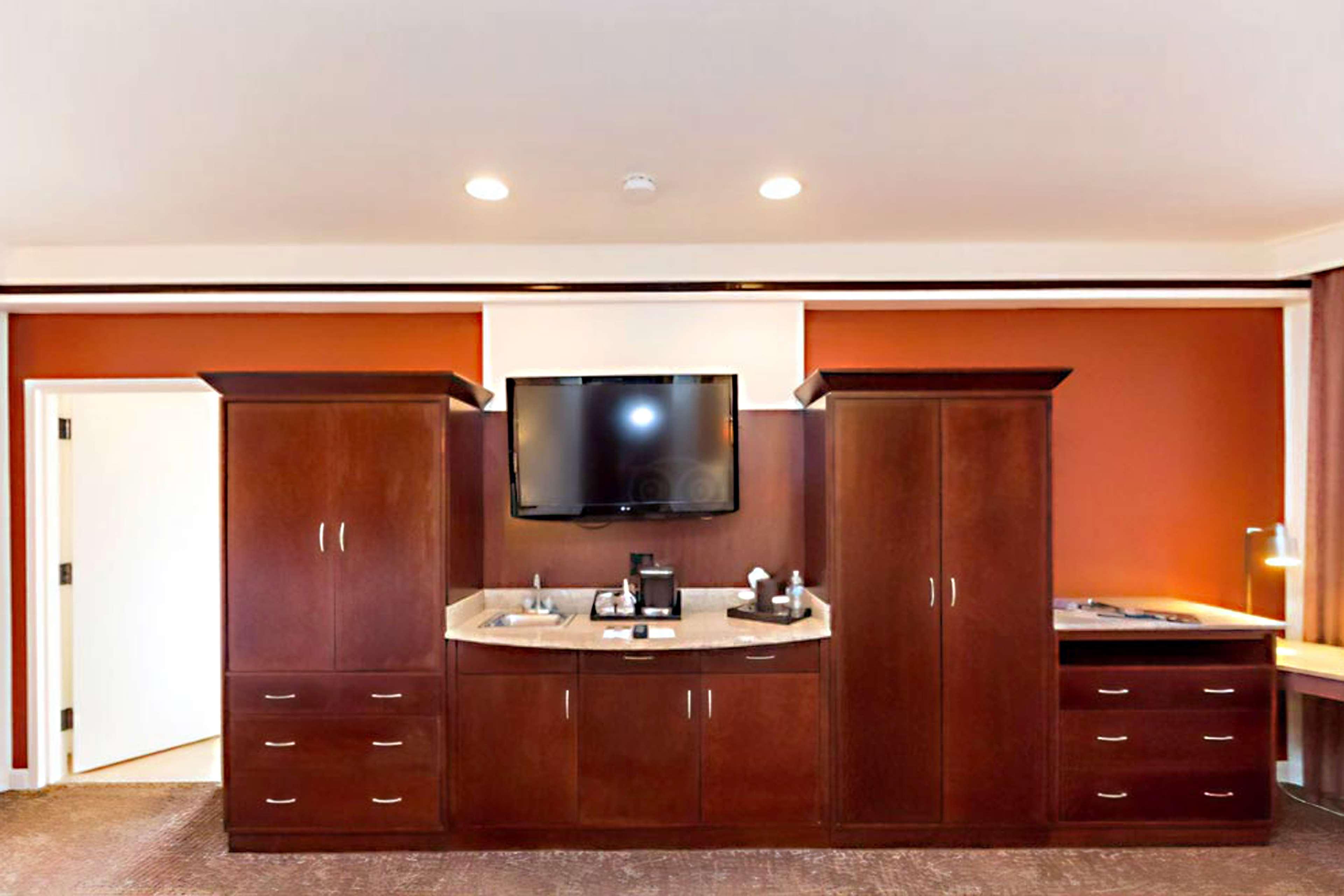 Junior Suite King Size Bed