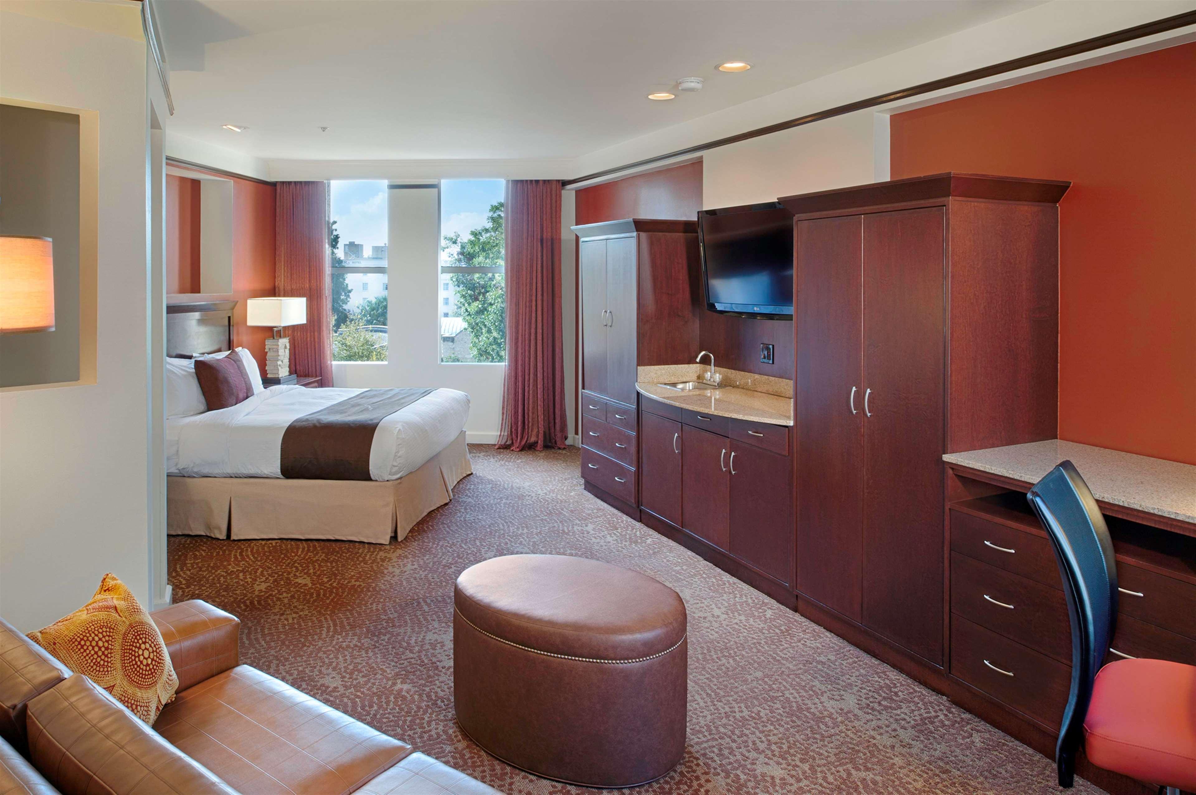 Junior Suite King Size Bed