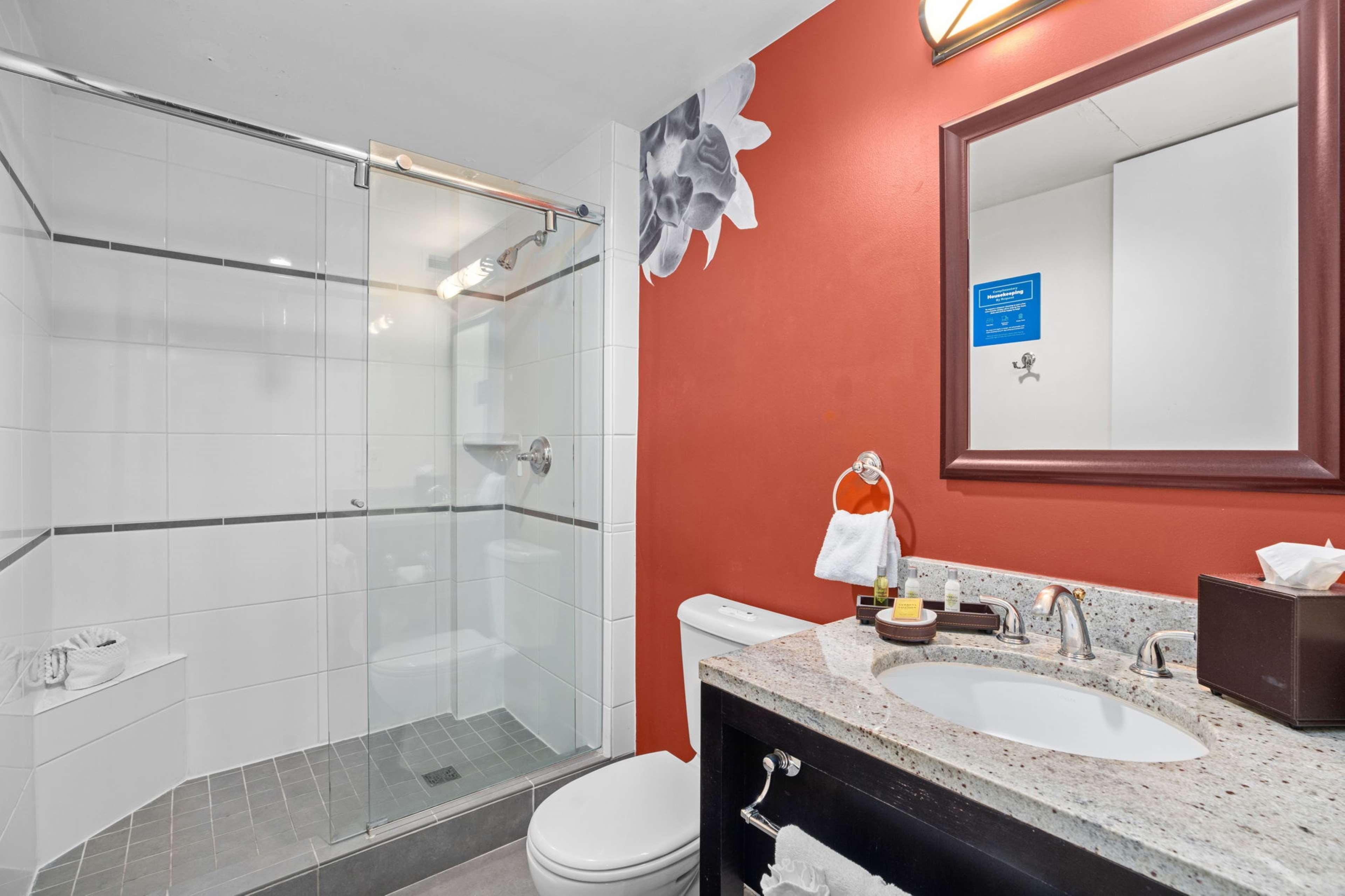 Double Deluxe King Bed