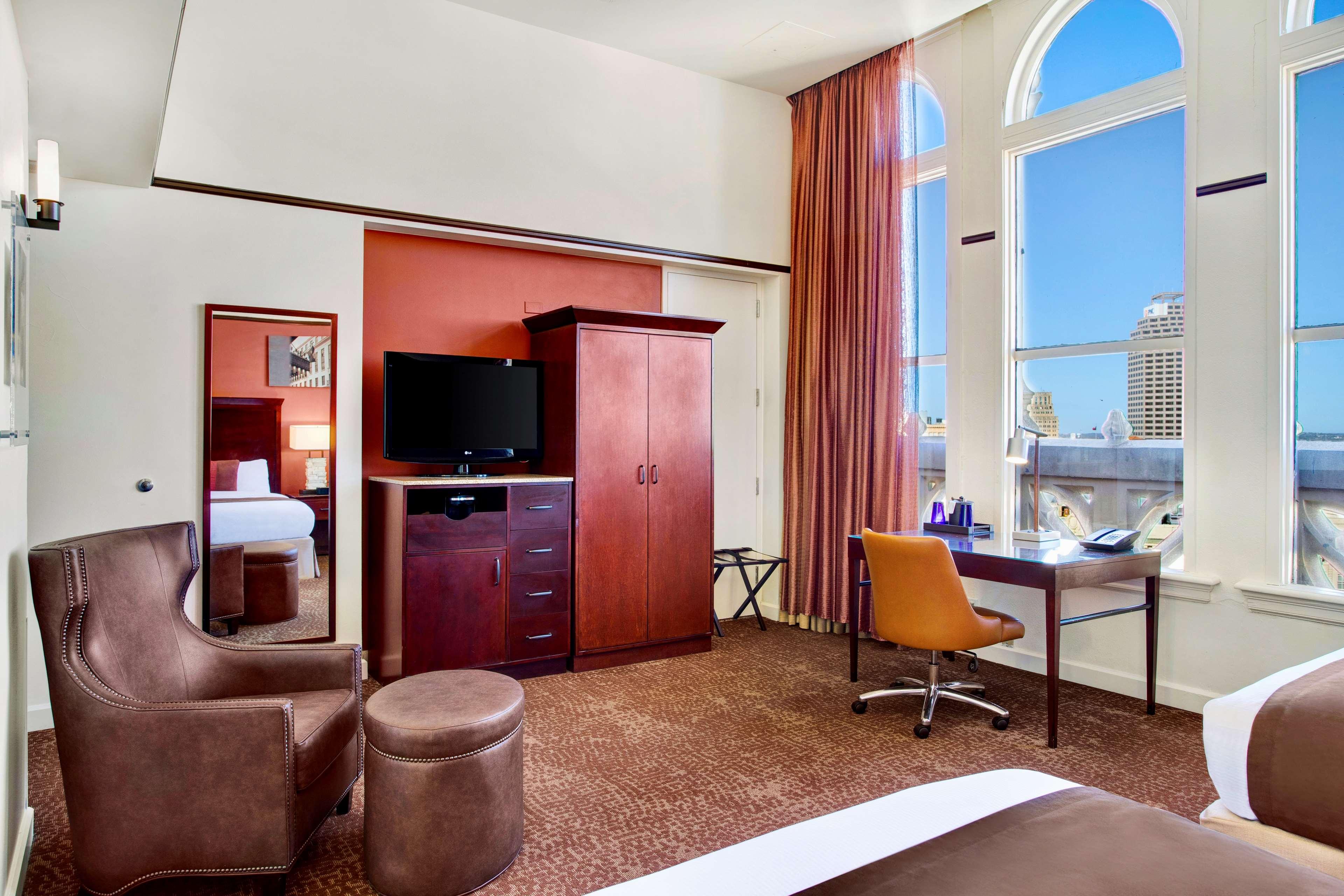 Double Two Queen Beds