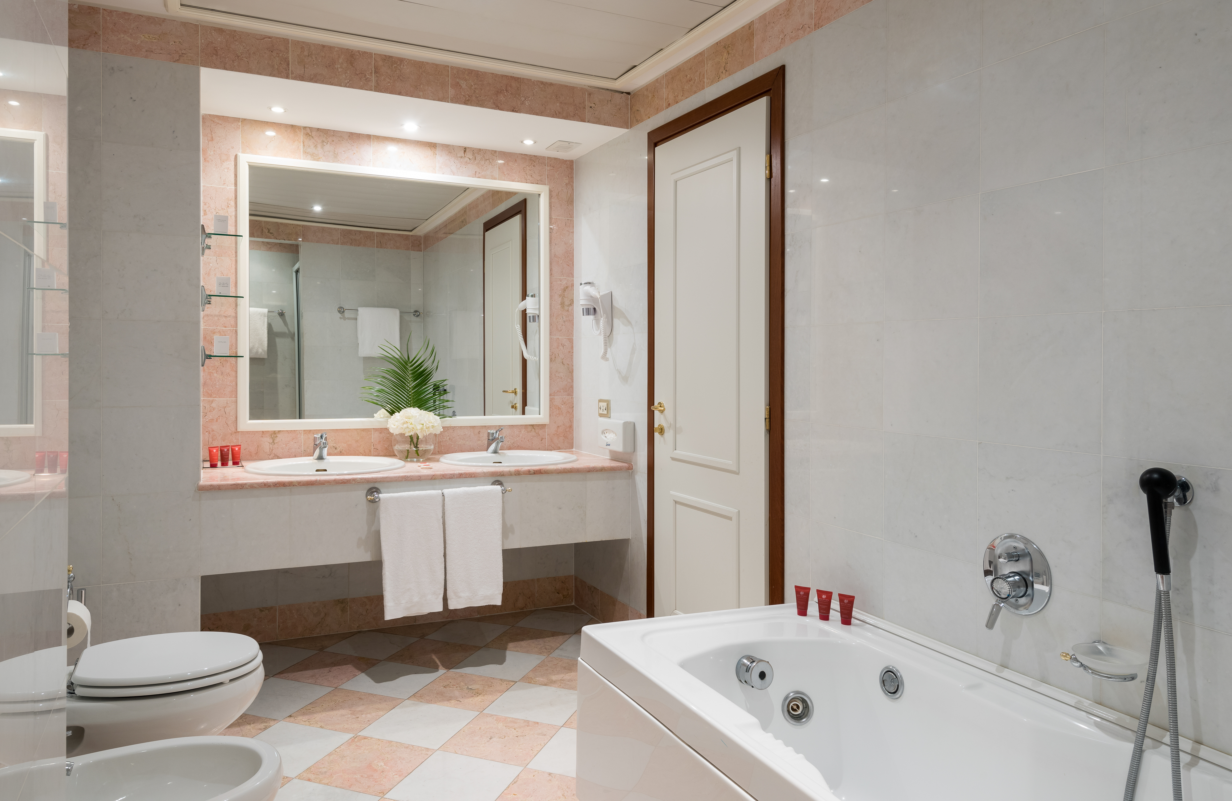 Double or Twin Superior