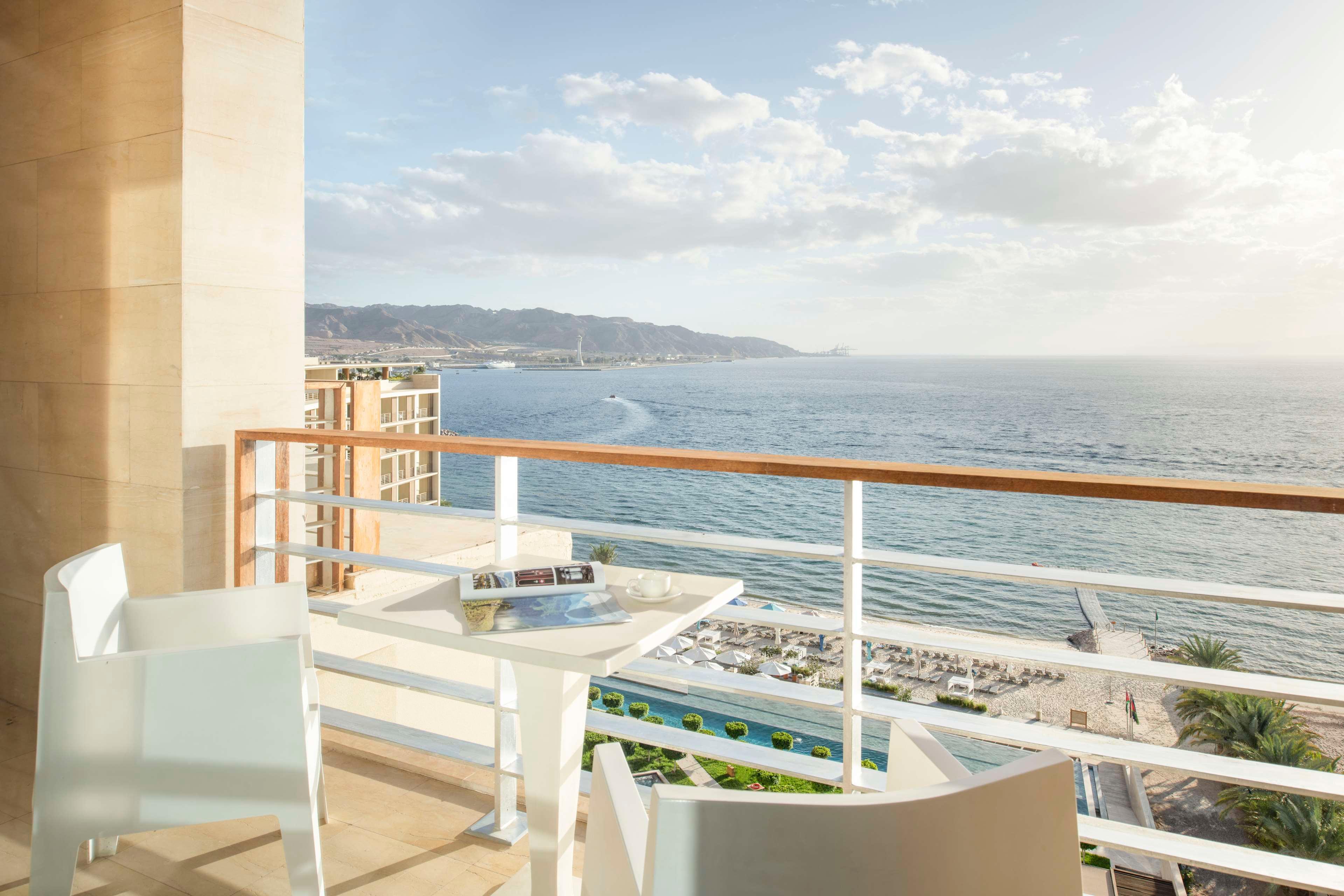 Junior Suite King Size Bed