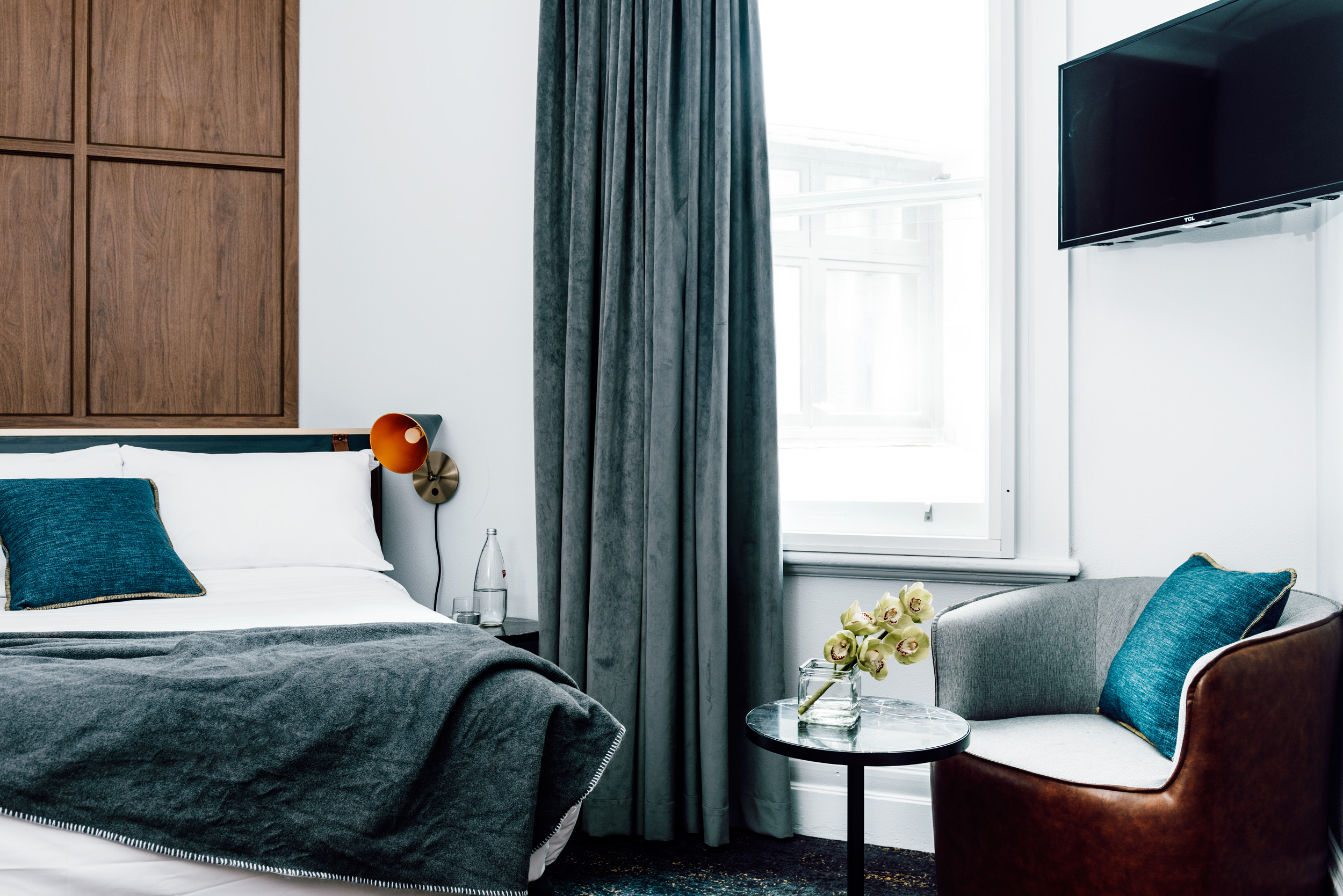 Double Queen Size Bed