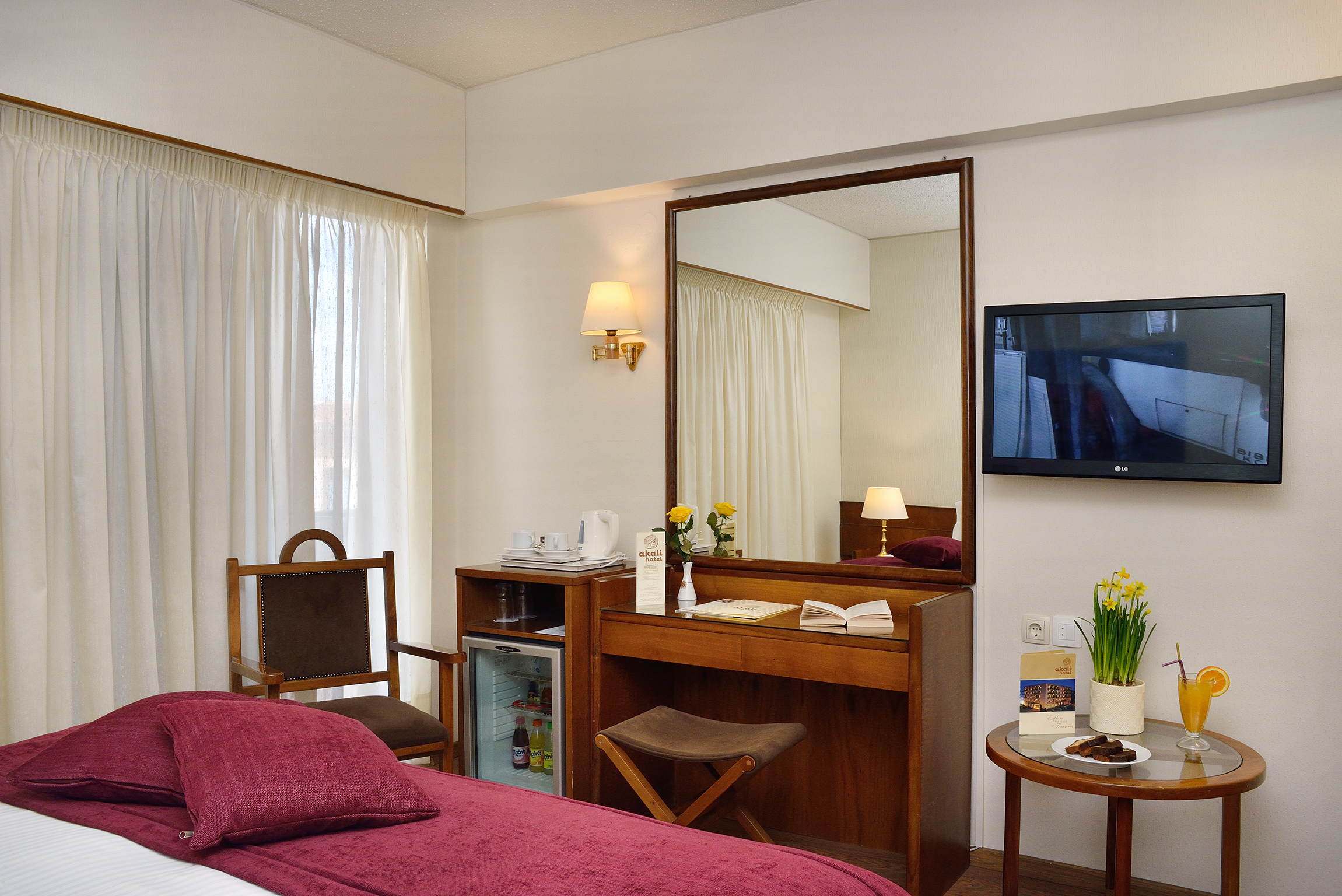 Double or Twin Standard