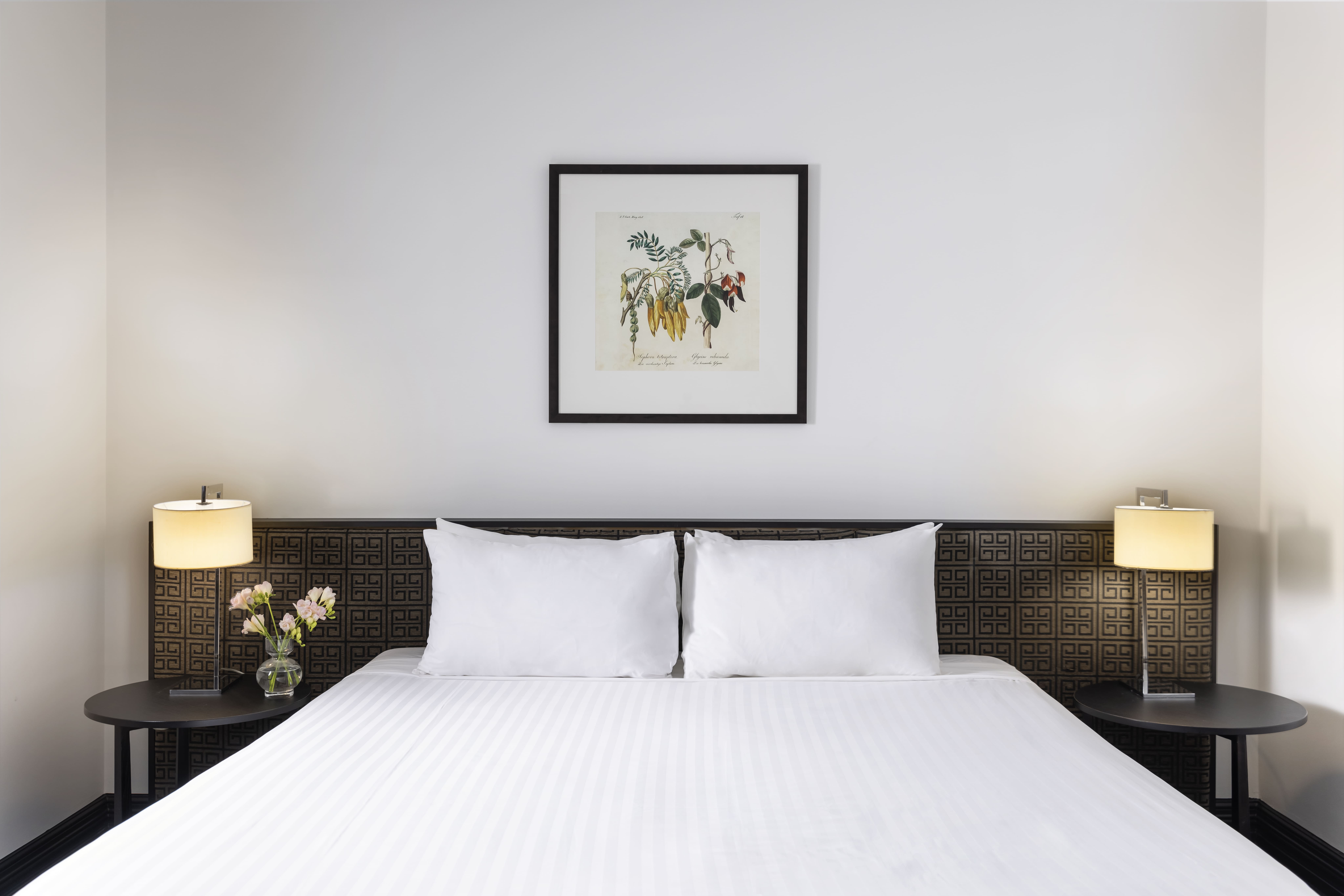 Double Queen Size Bed