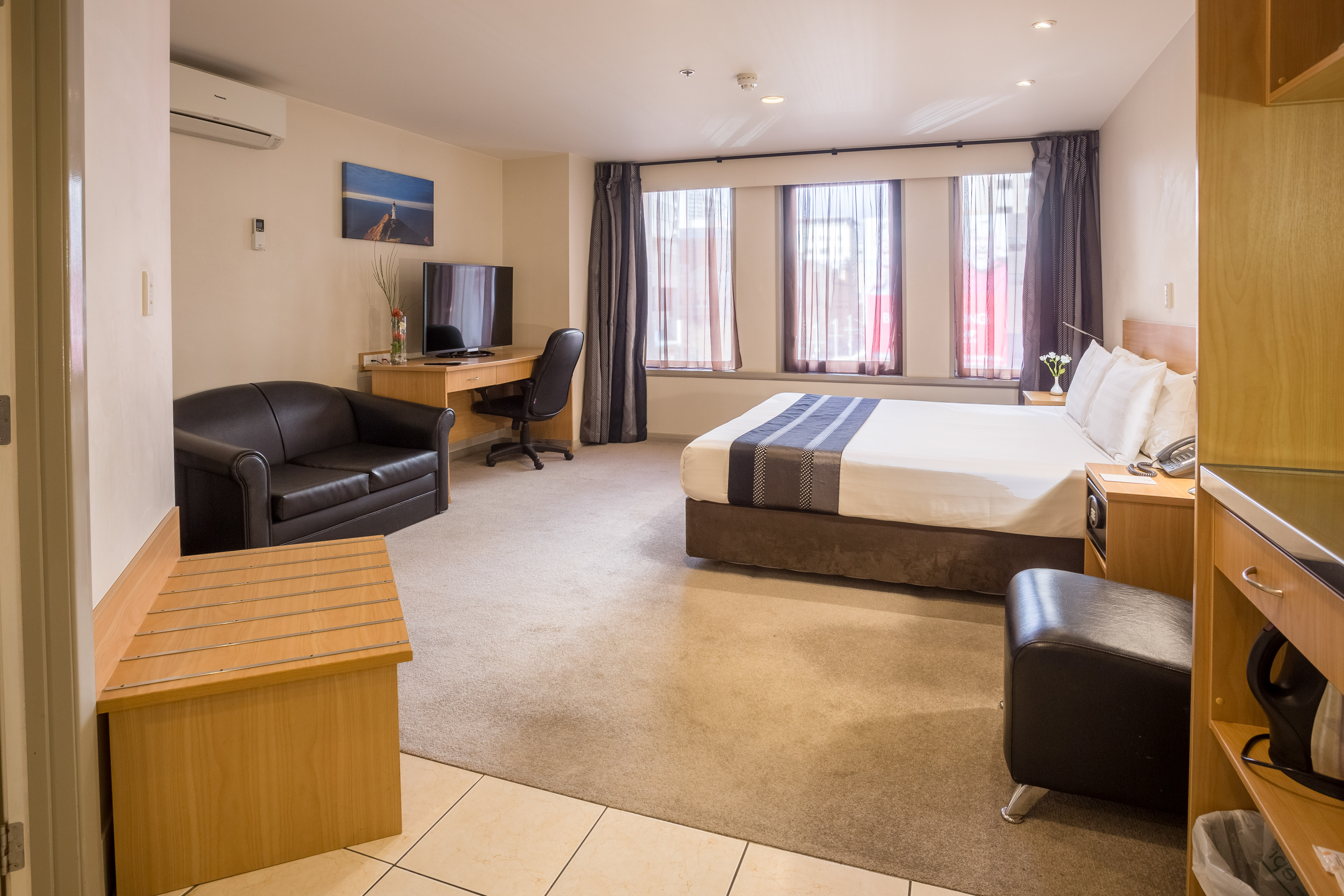 Studio King Size Bed