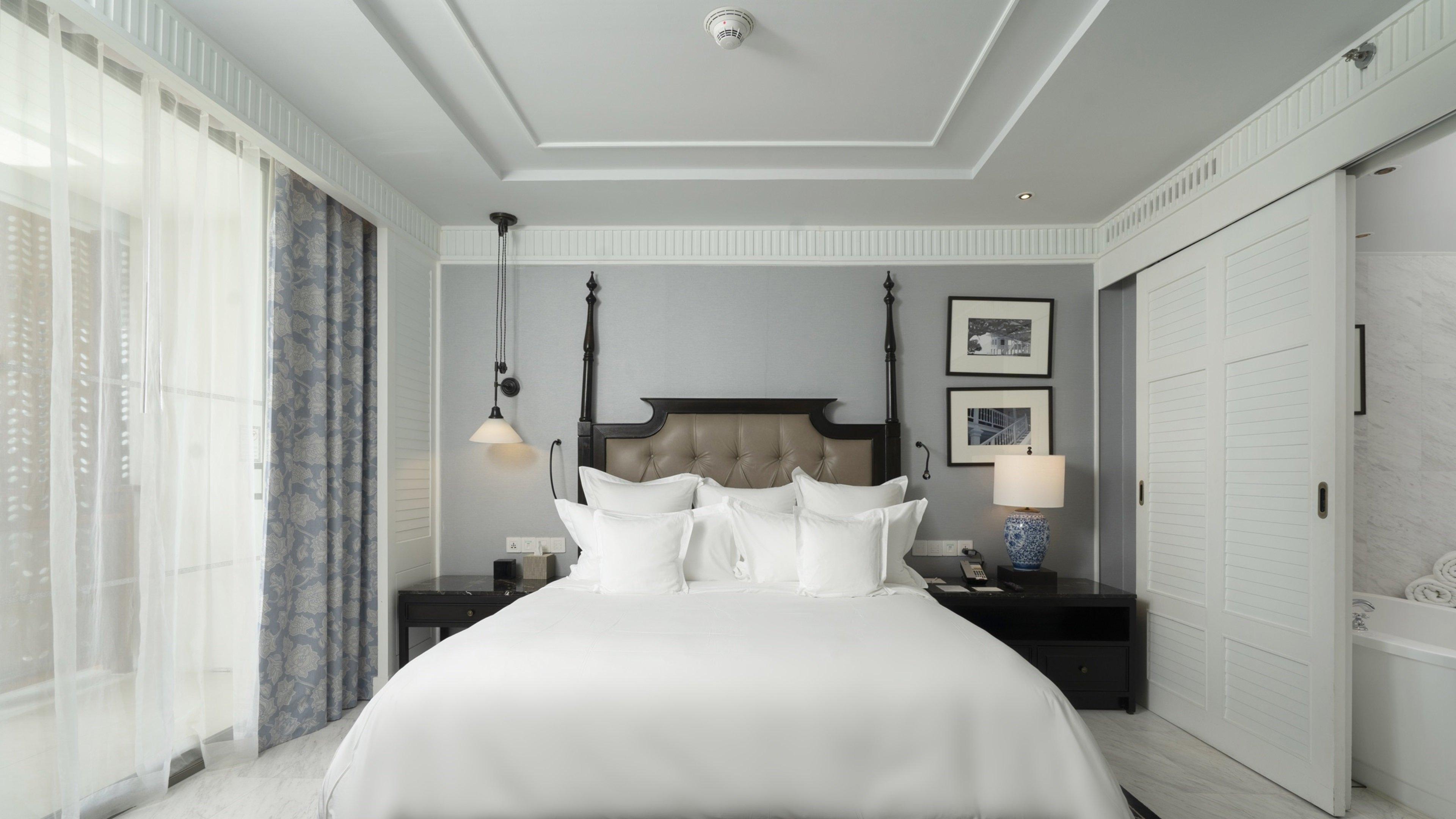 Junior Suite King Size Bed