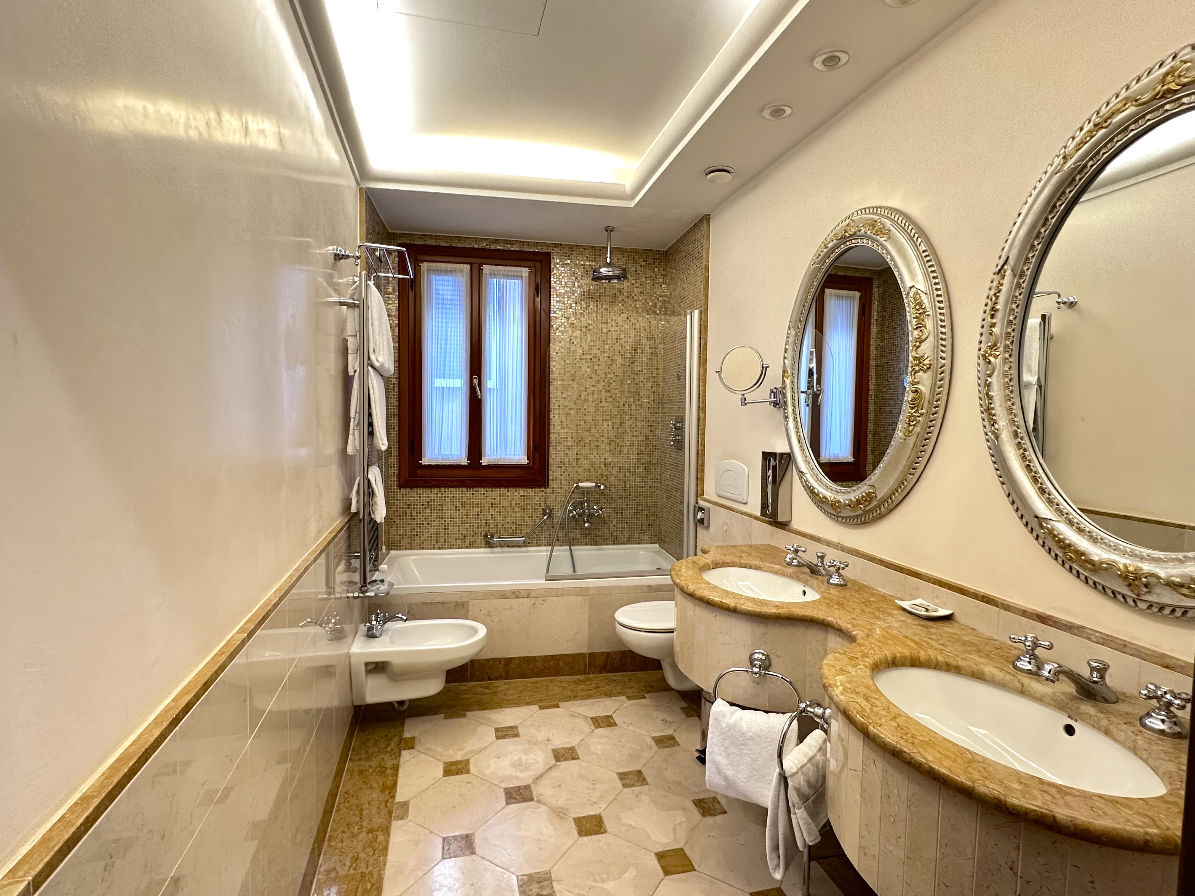 Junior Suite Capacity 4