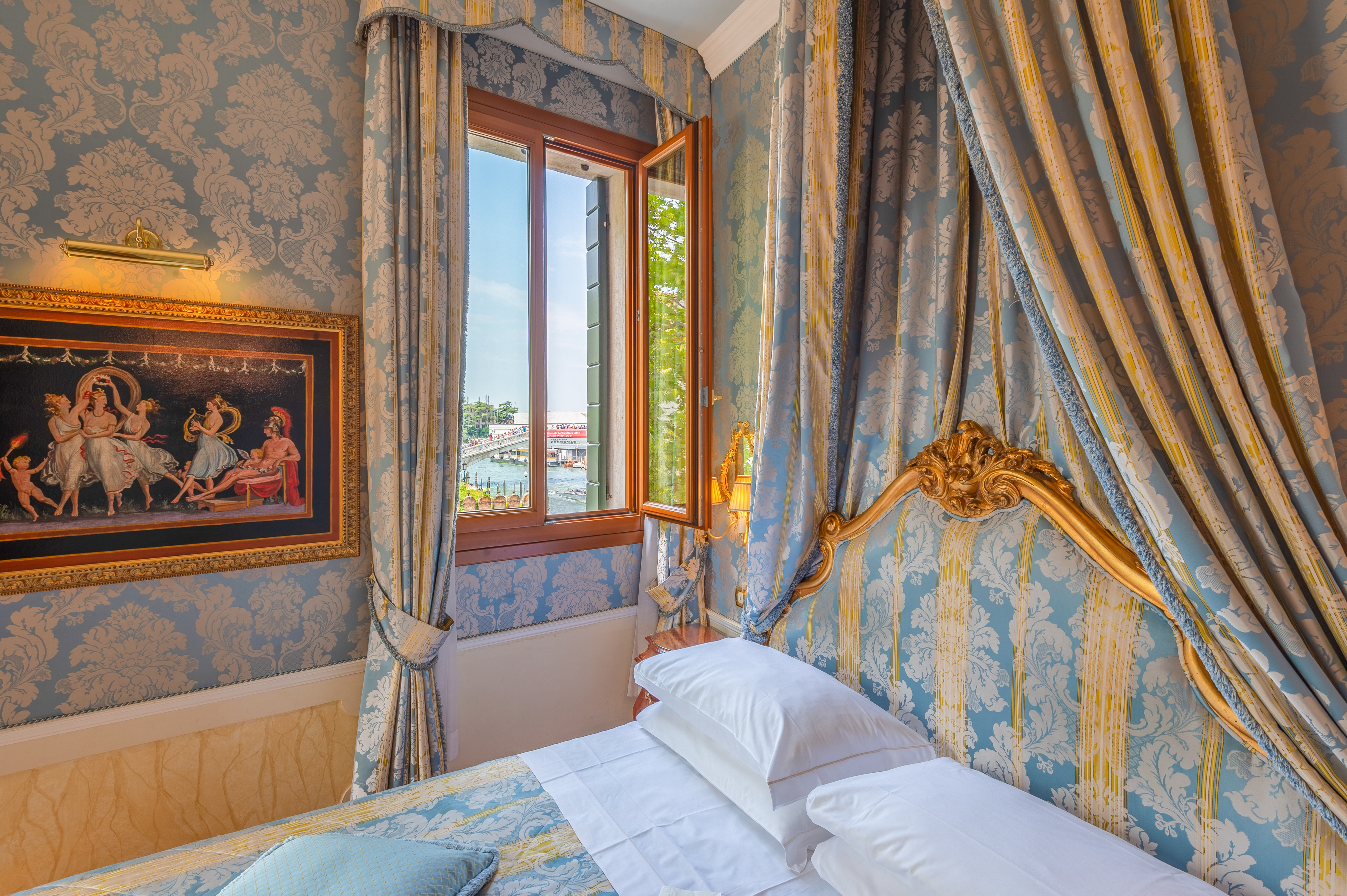 Double or Twin Capacity 2