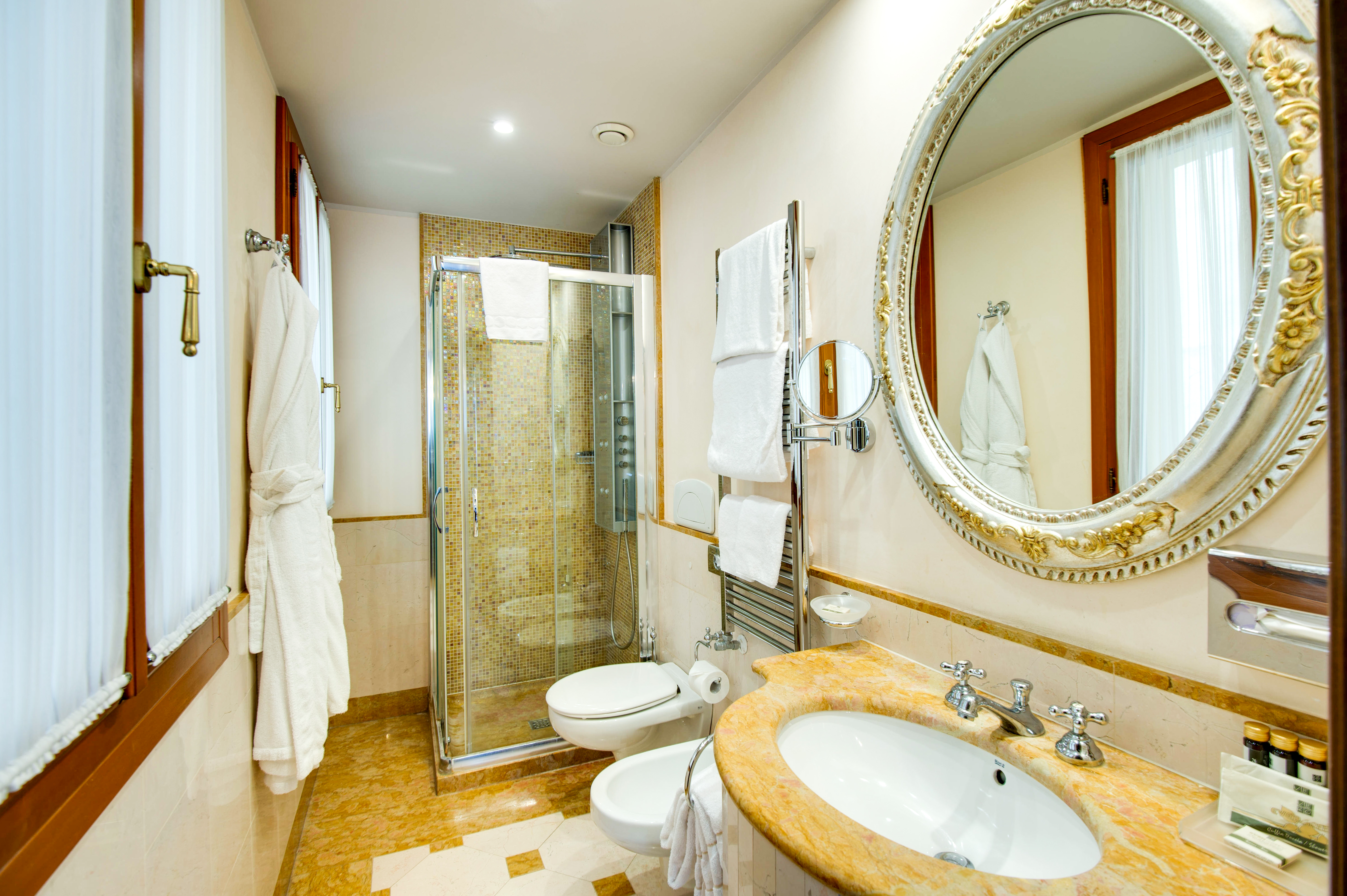 Double or Twin Capacity 2