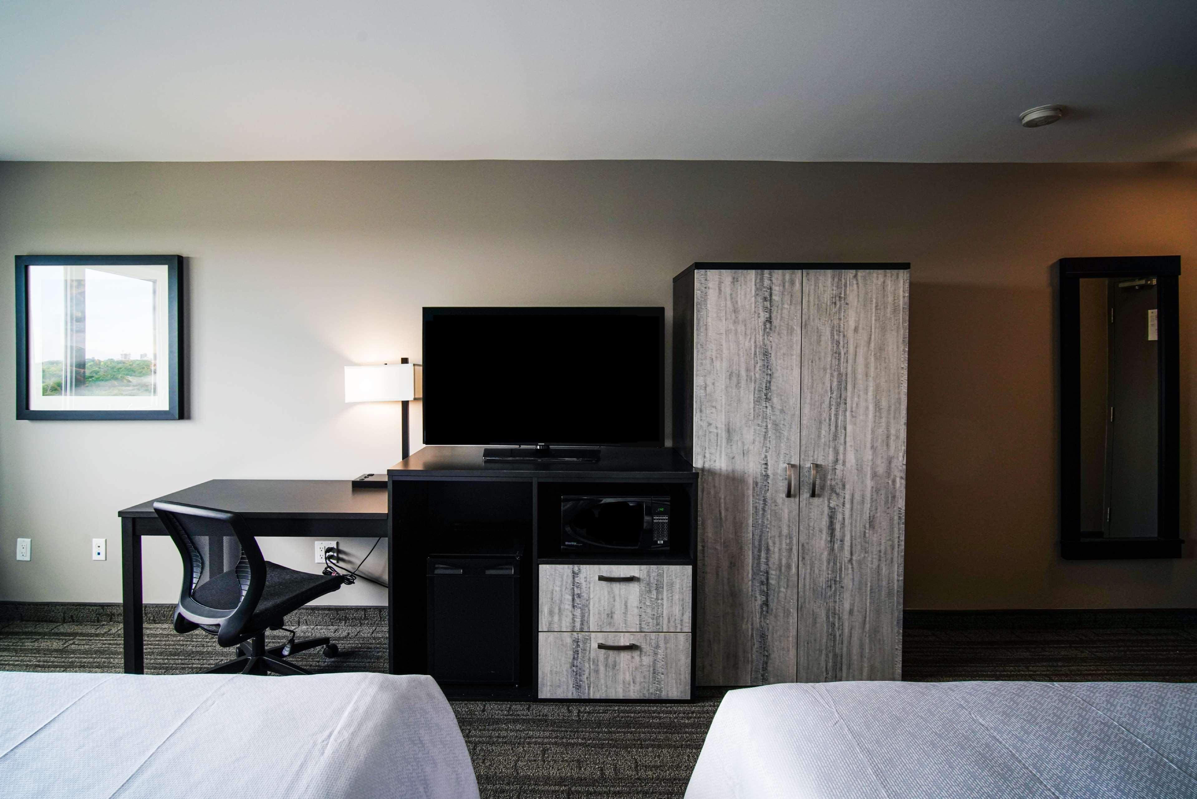 Room Two Queen Beds Non Smoking