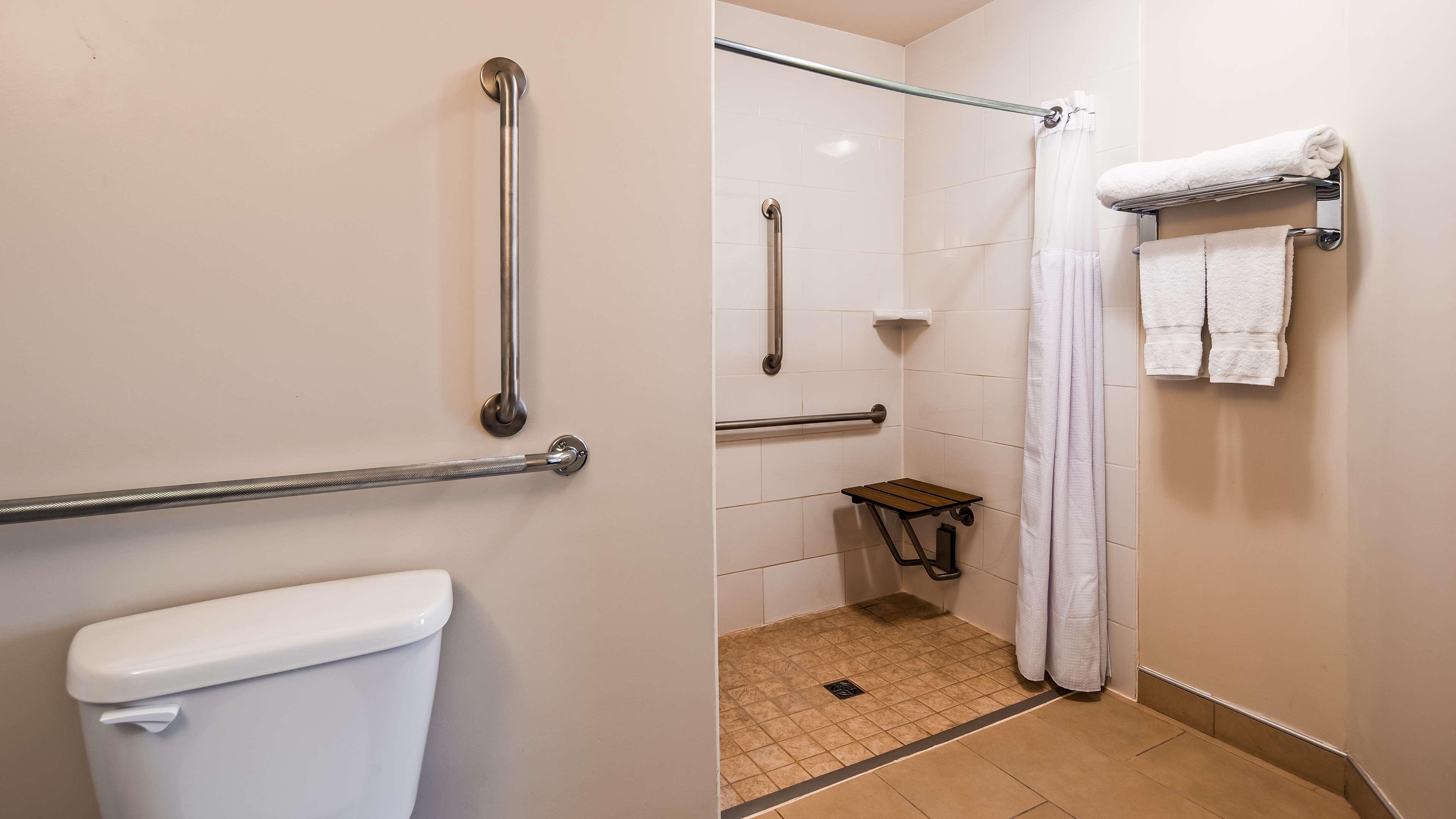 Double Queen Size Bed