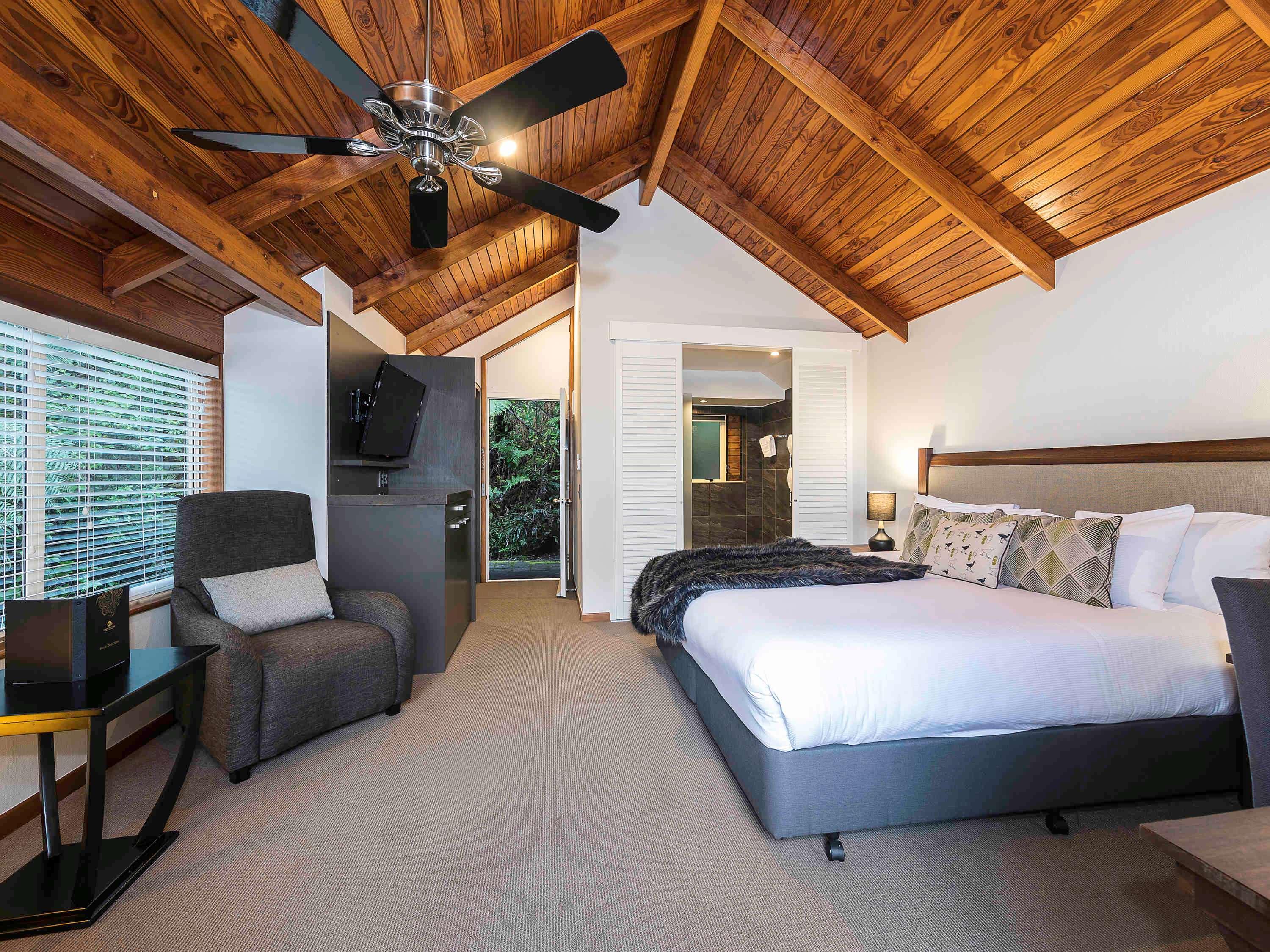 Double King Size Bed