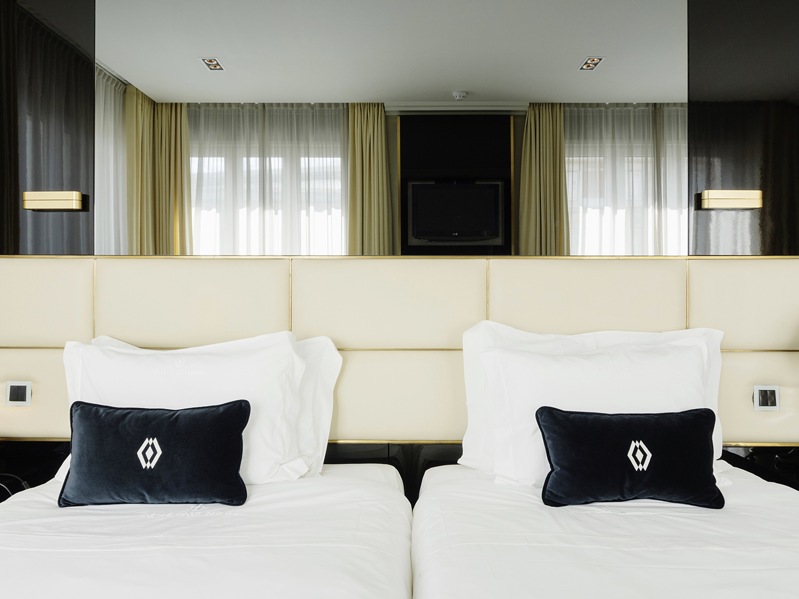 Double or Twin Superior