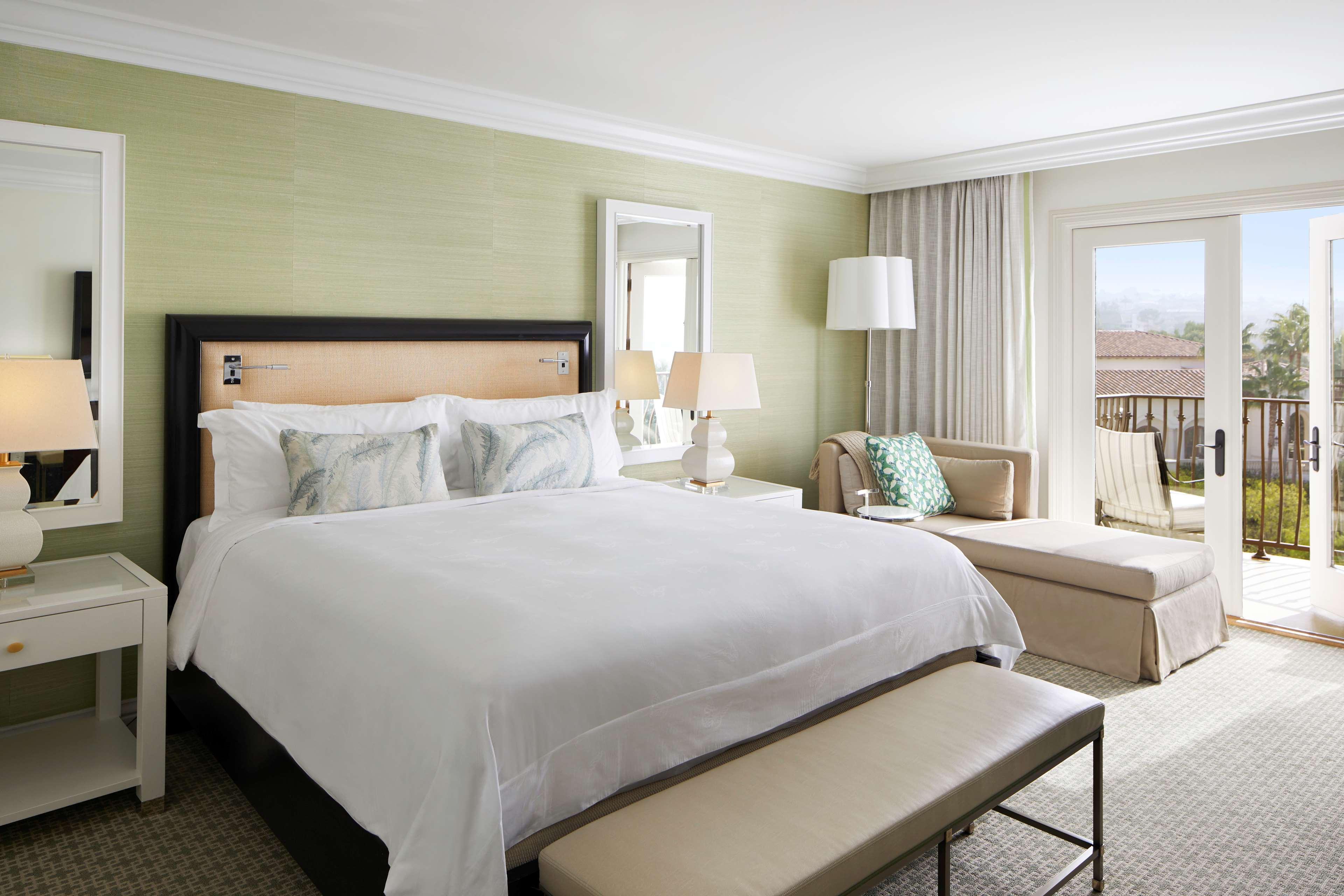 Double Guest Room Resort View