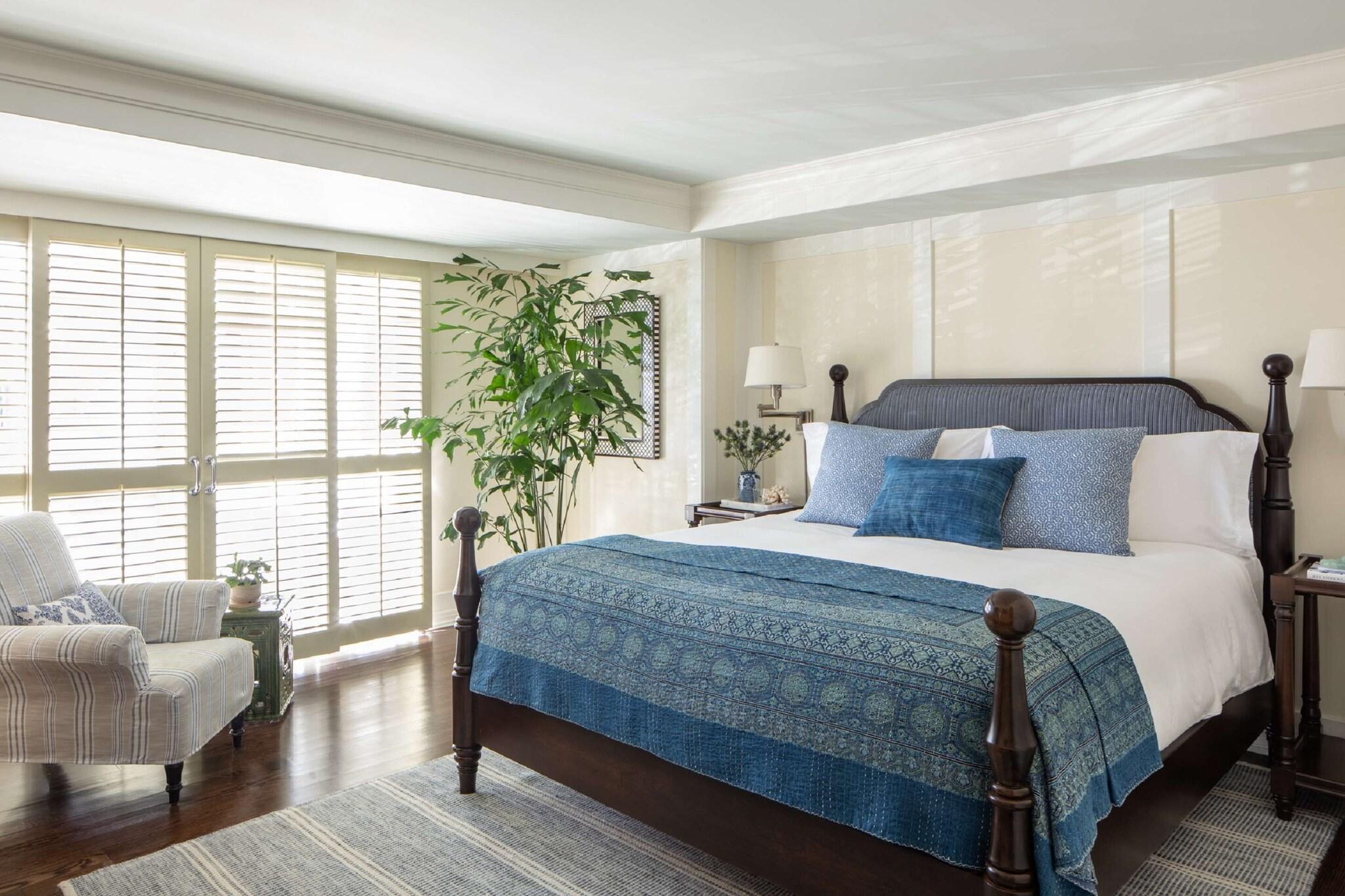 Suite King Bed One Bedroom 