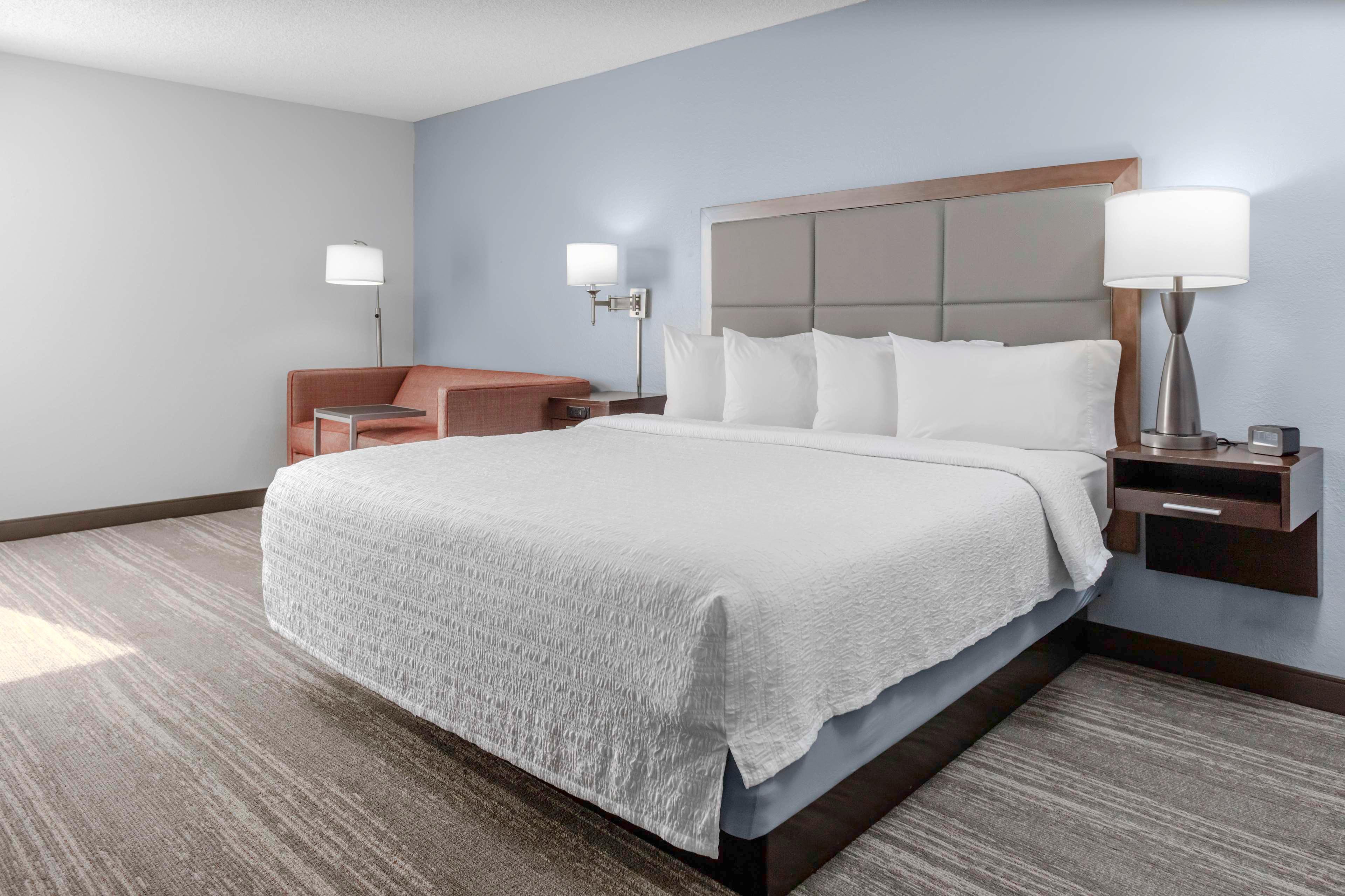 Double King Bed Non Smoking