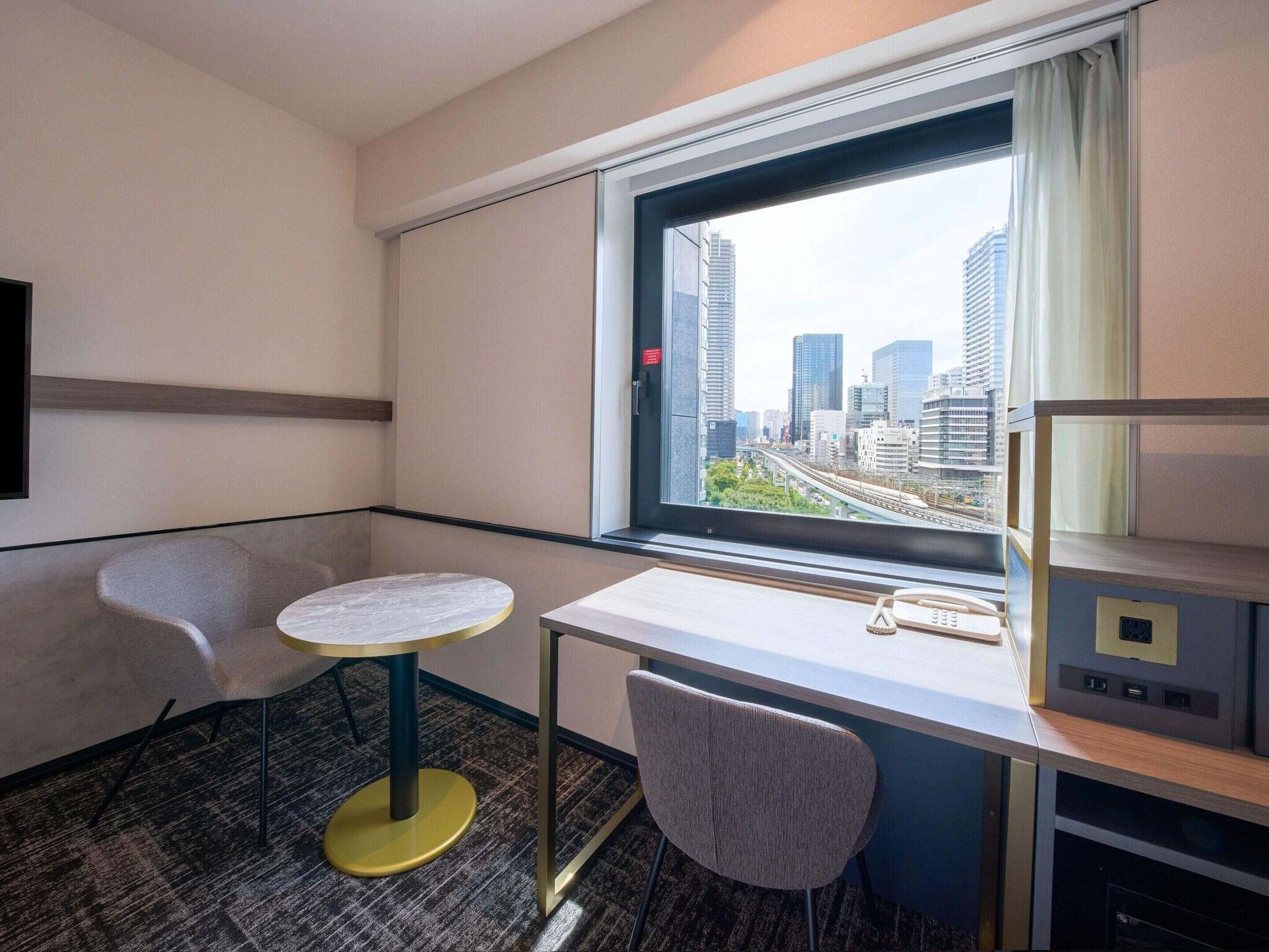 Double Superior Queen Bed