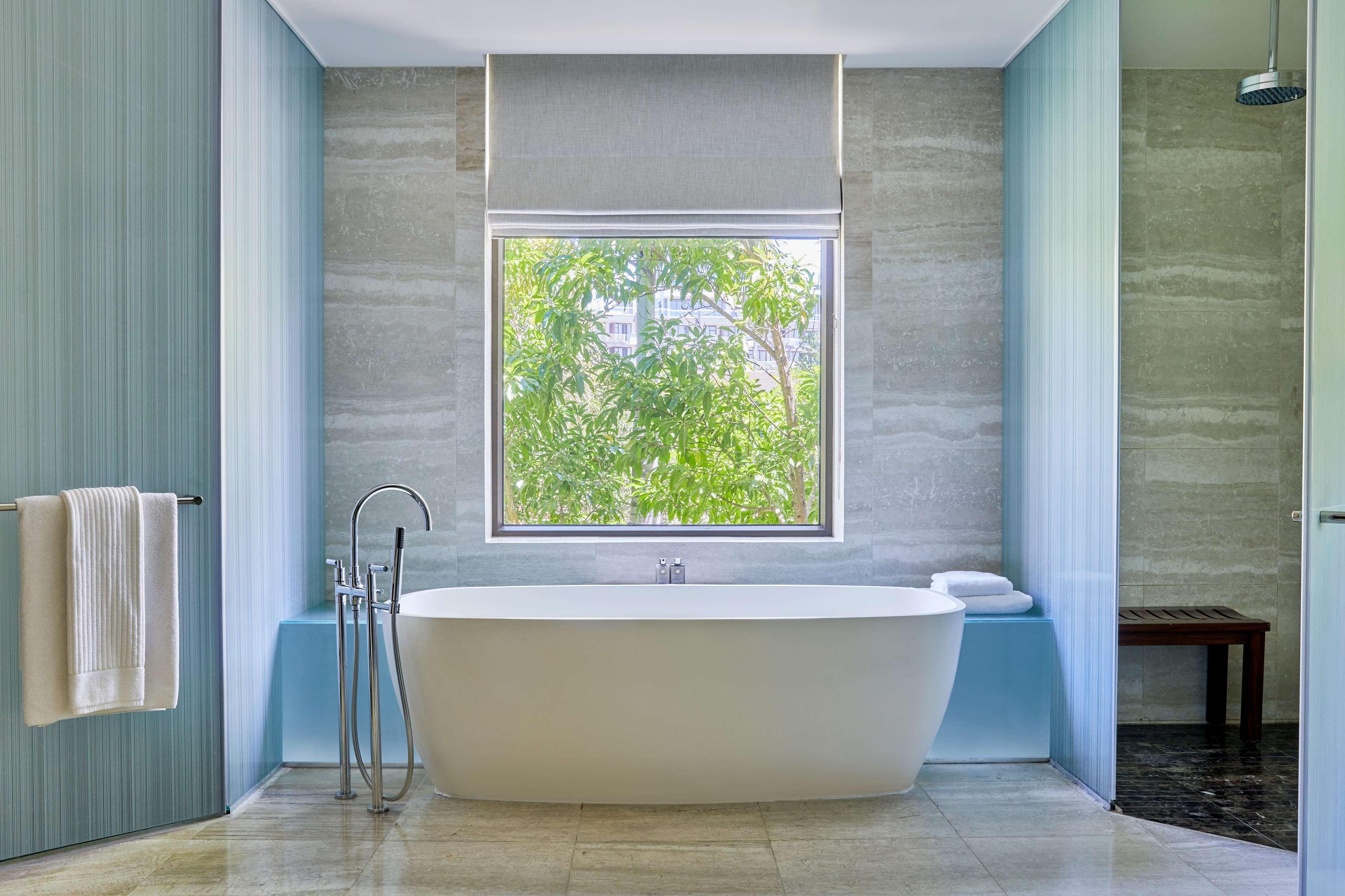 Double Superior Queen Bed