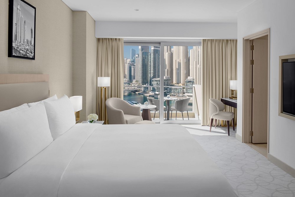 Single Club Executive