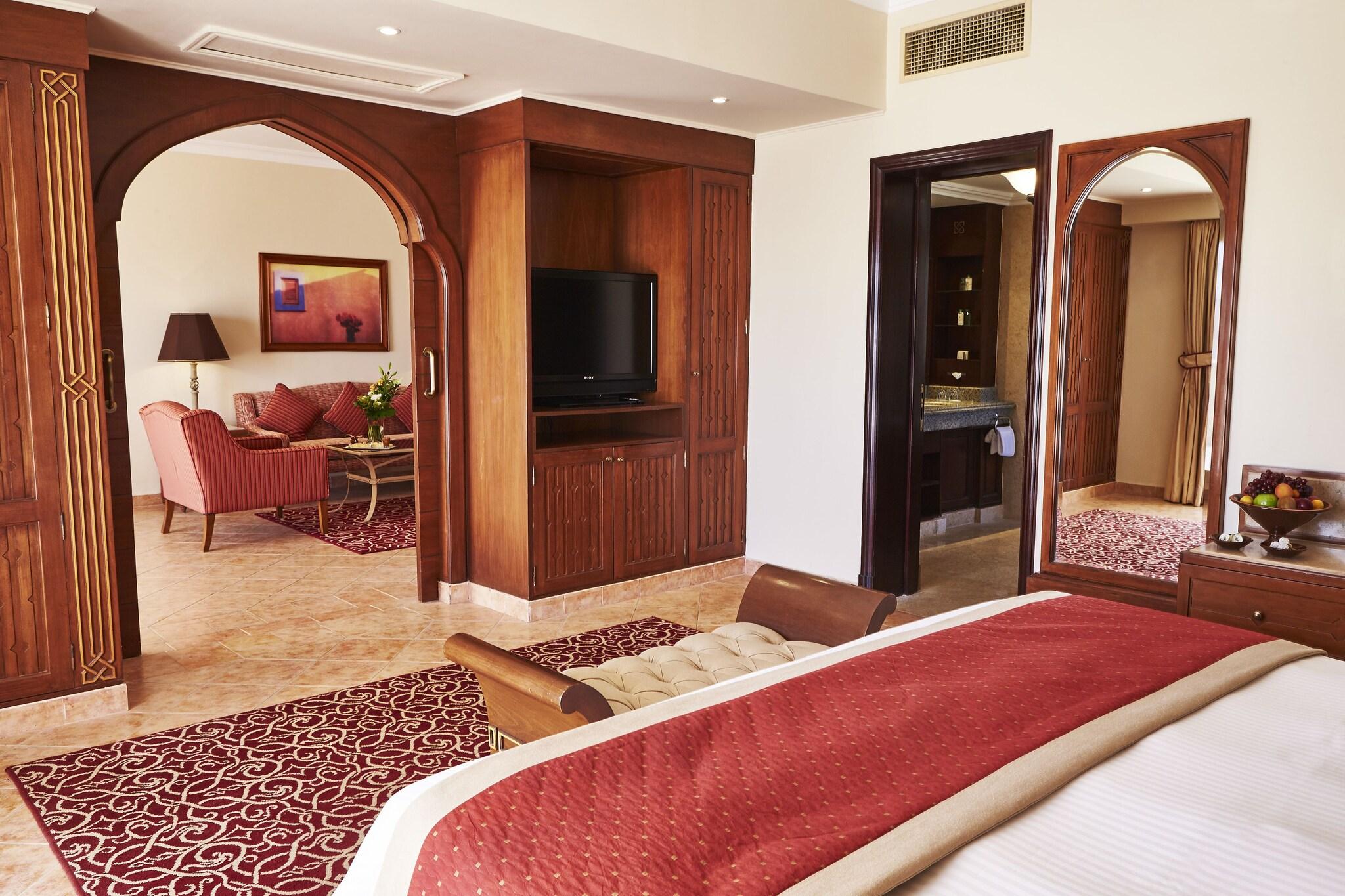 Suite Superior with Views