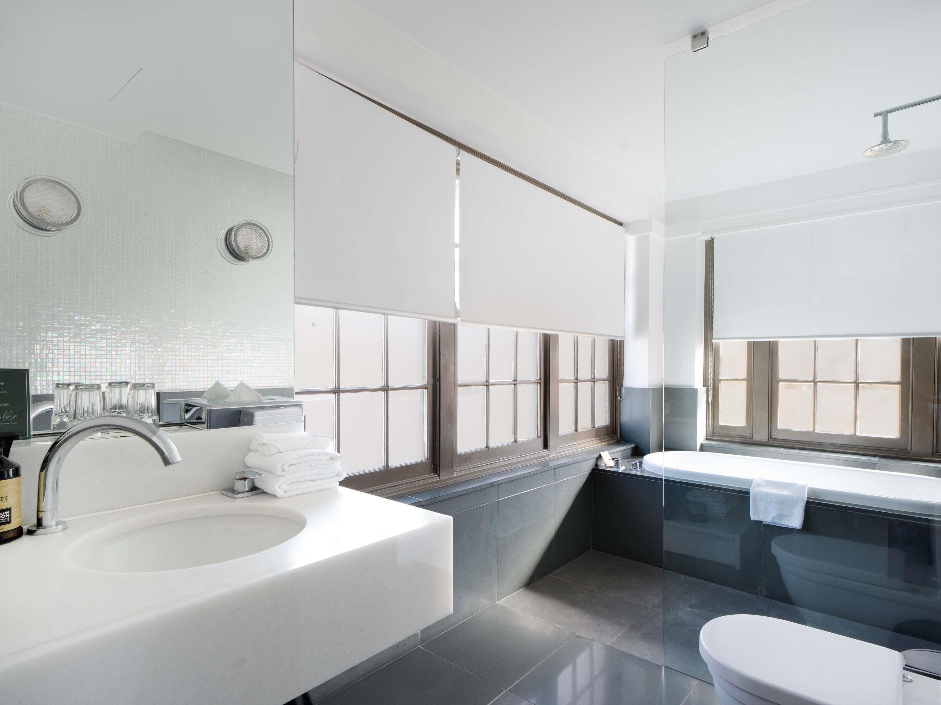 Double Queen Size Bed