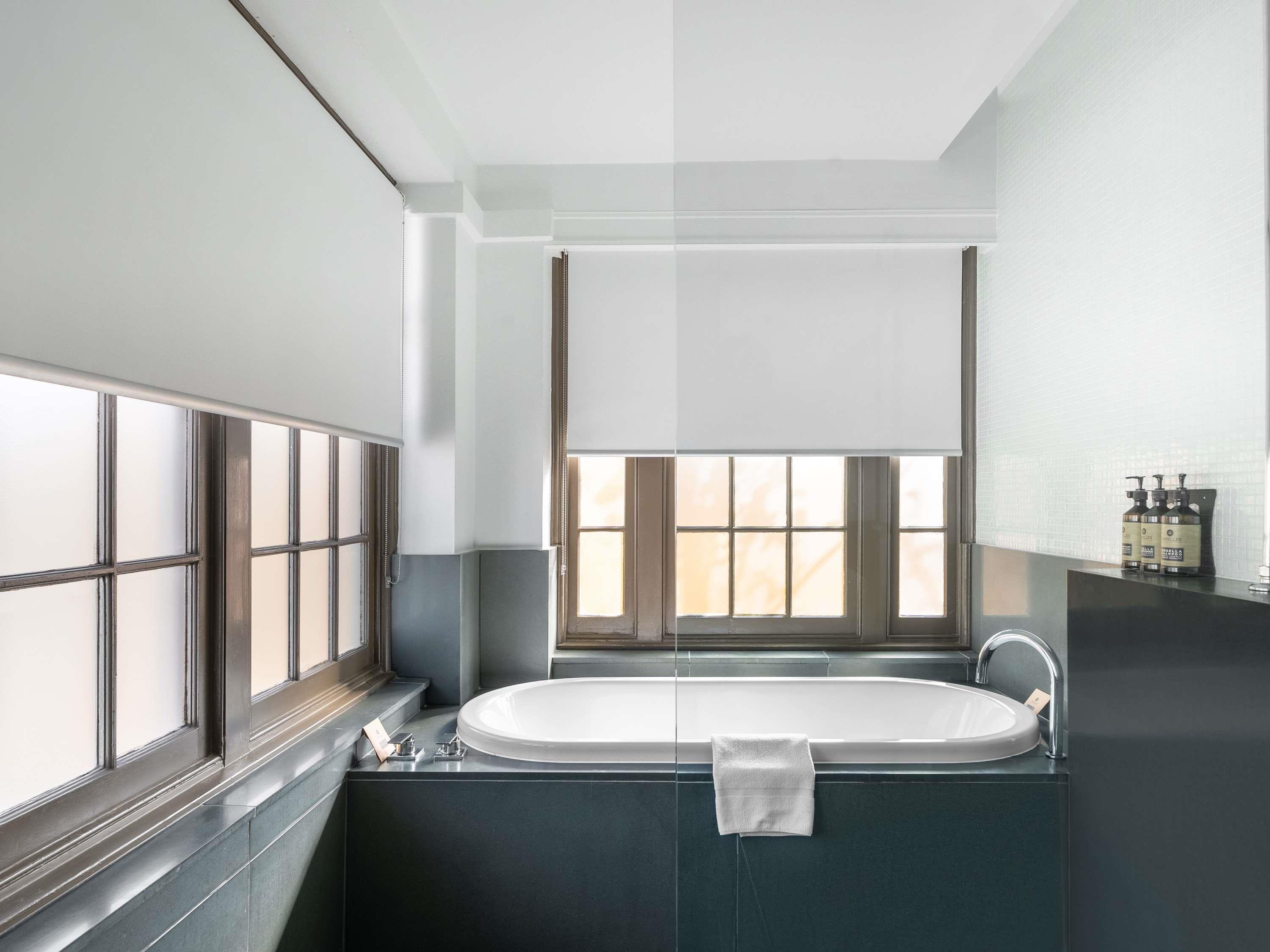 Double Queen Size Bed