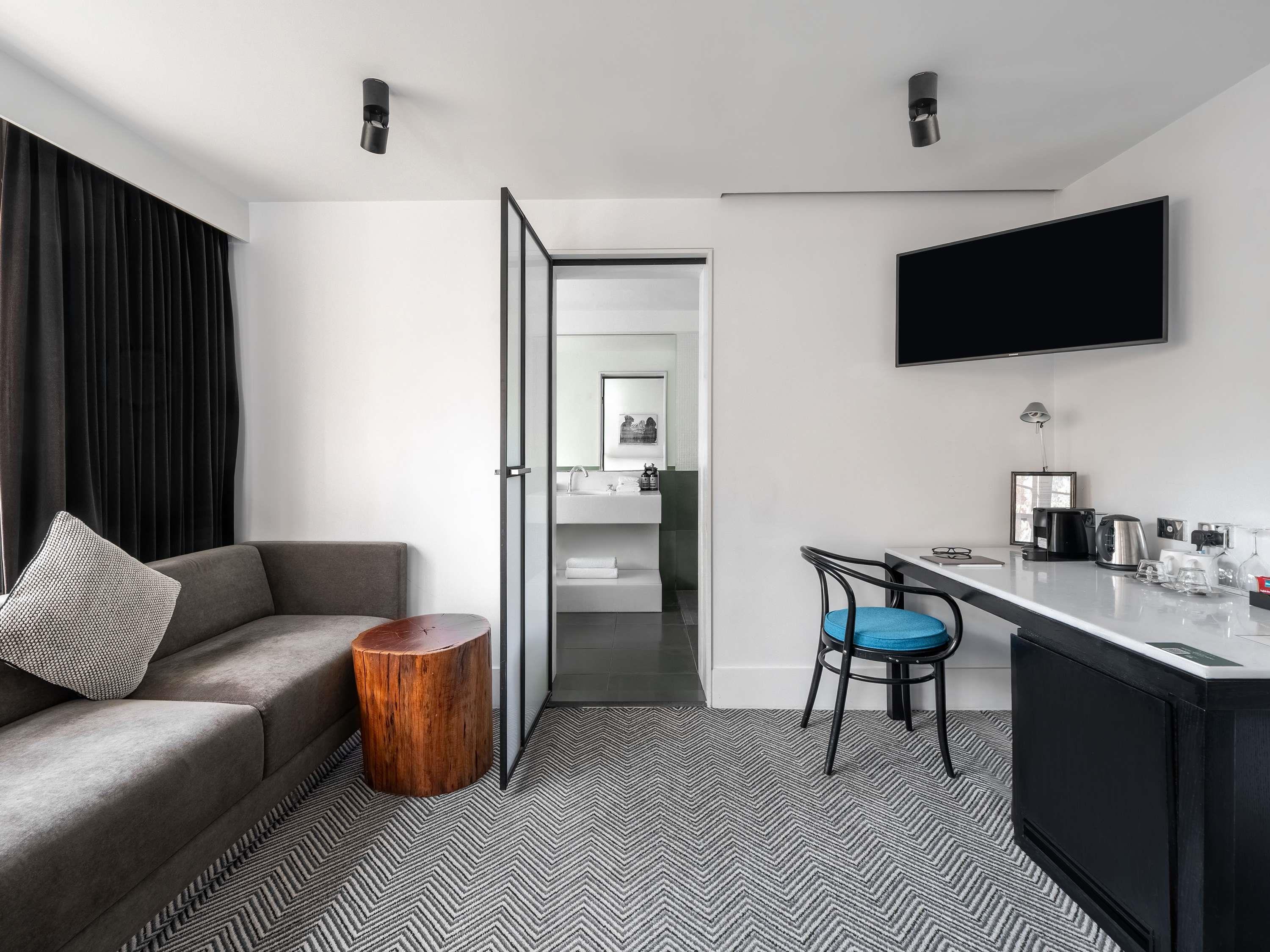 Double King Size Bed