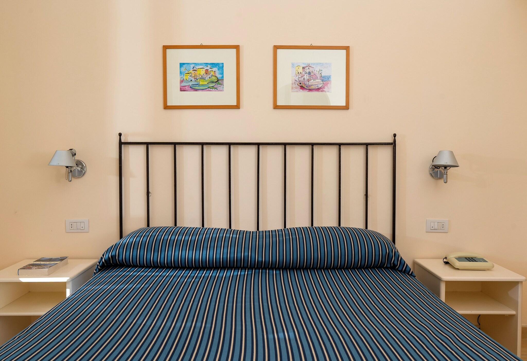Double Queen Size Bed
