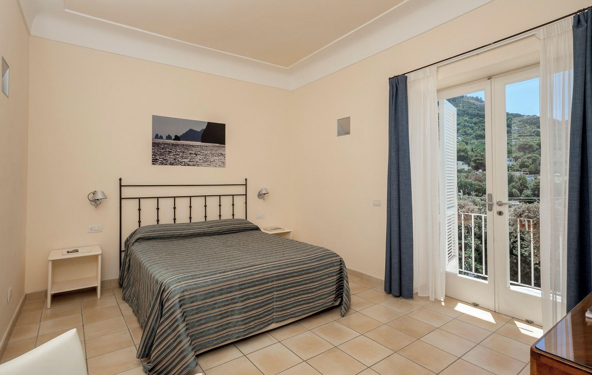 Double Queen Size Bed