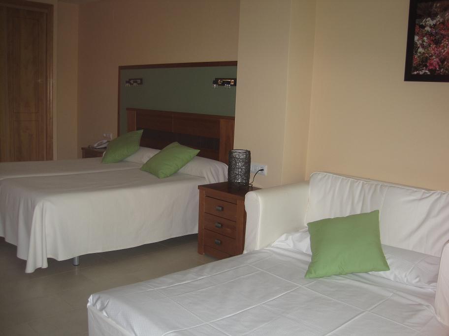 Double or Twin Capacity 3