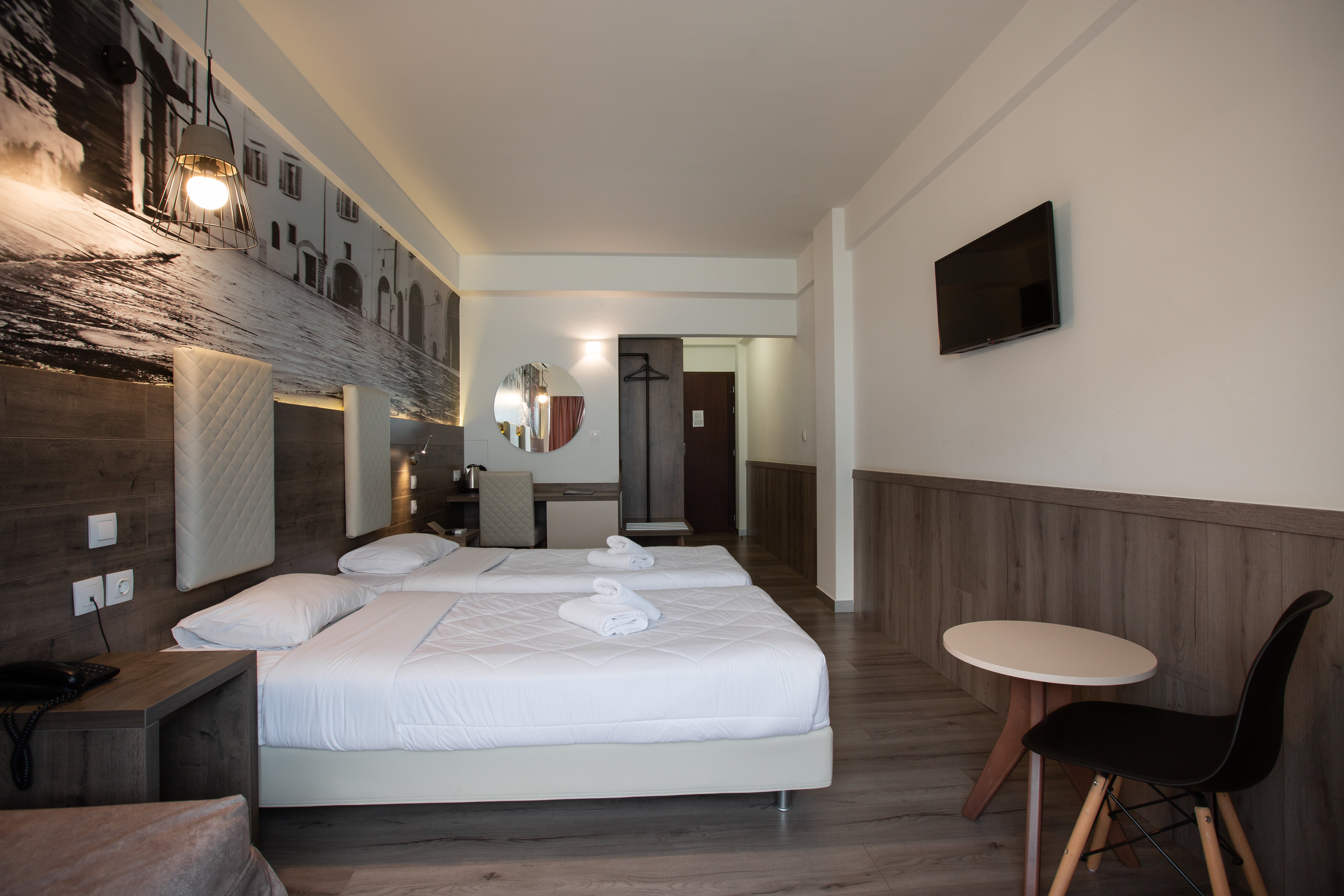 Double Single Superior