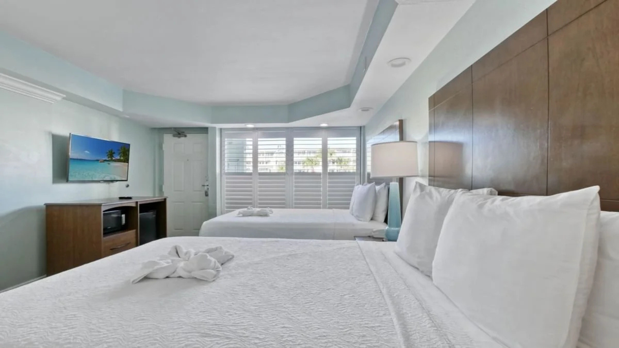 Room Two Queen Beds