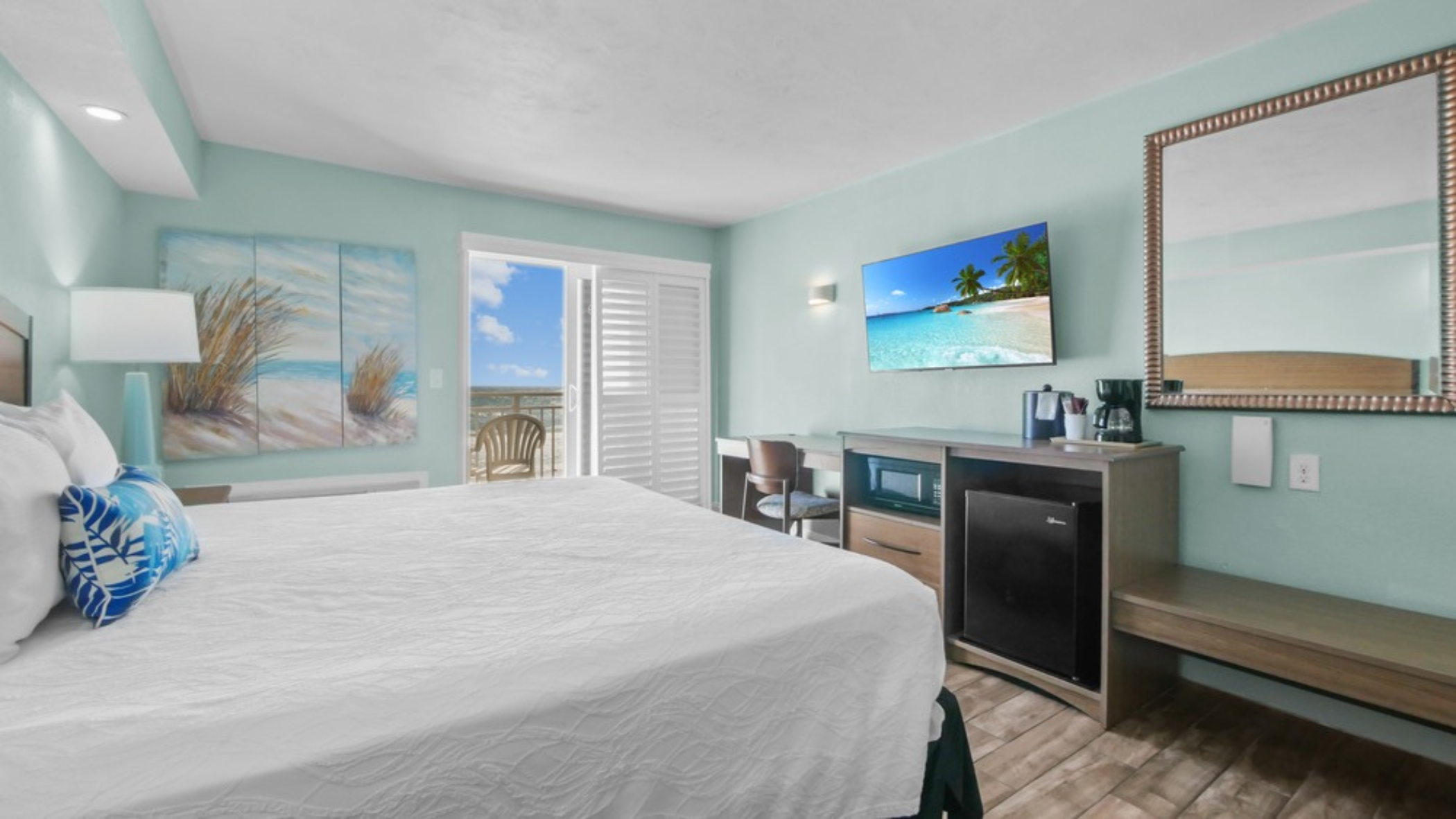 Room Ocean Front King Bed