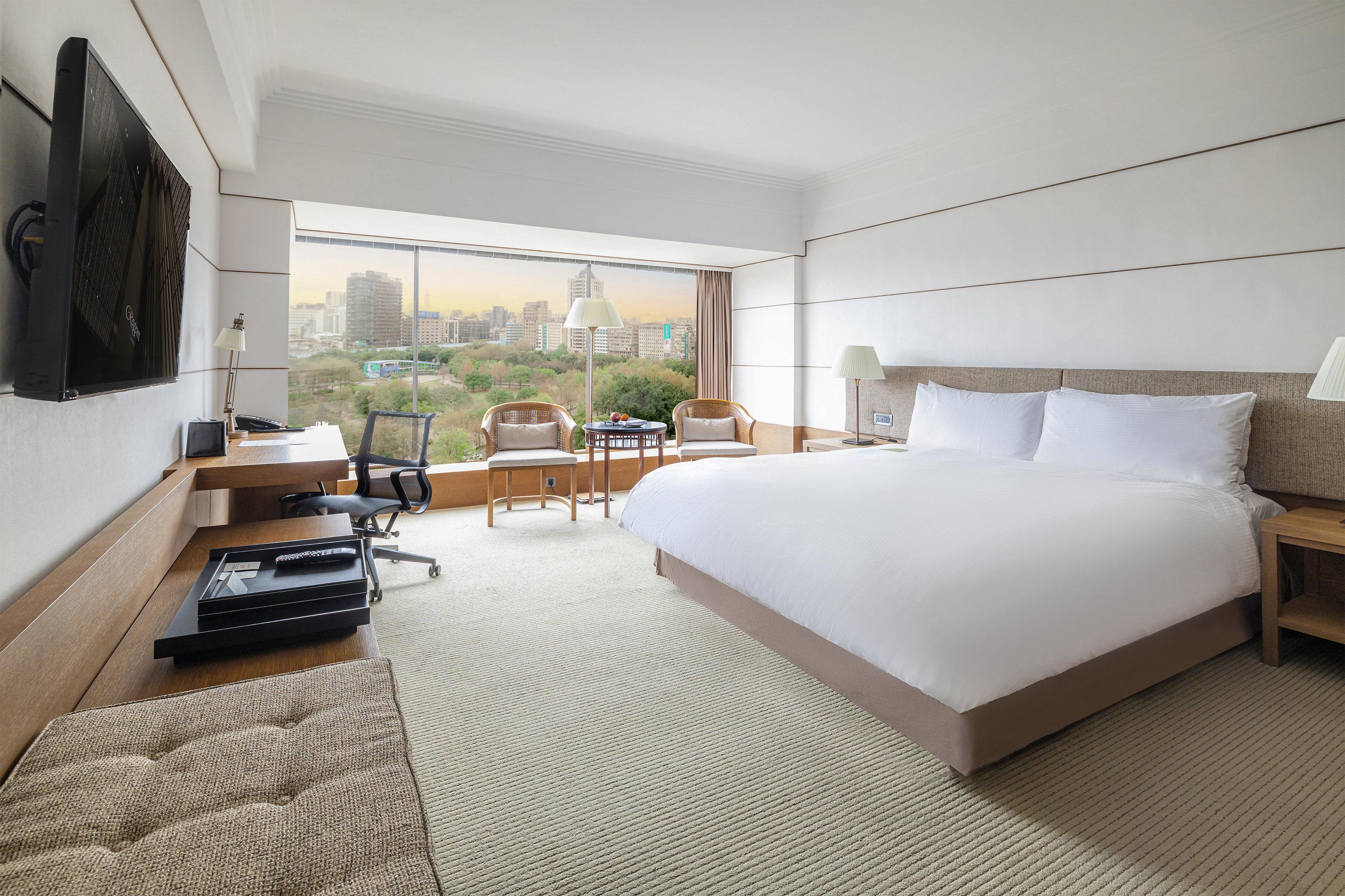 Double Classic King Bed