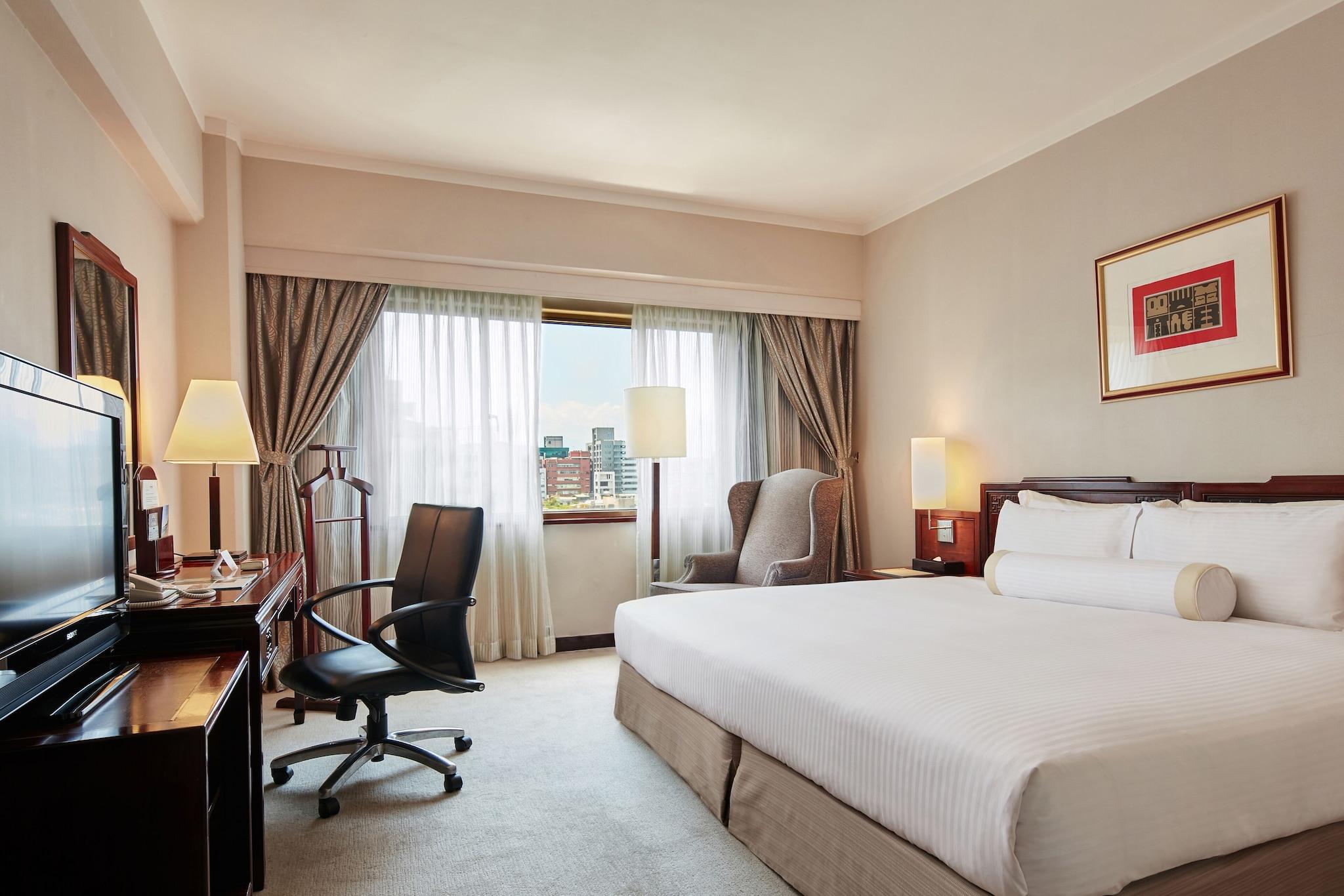 Quadruple Connecting Room