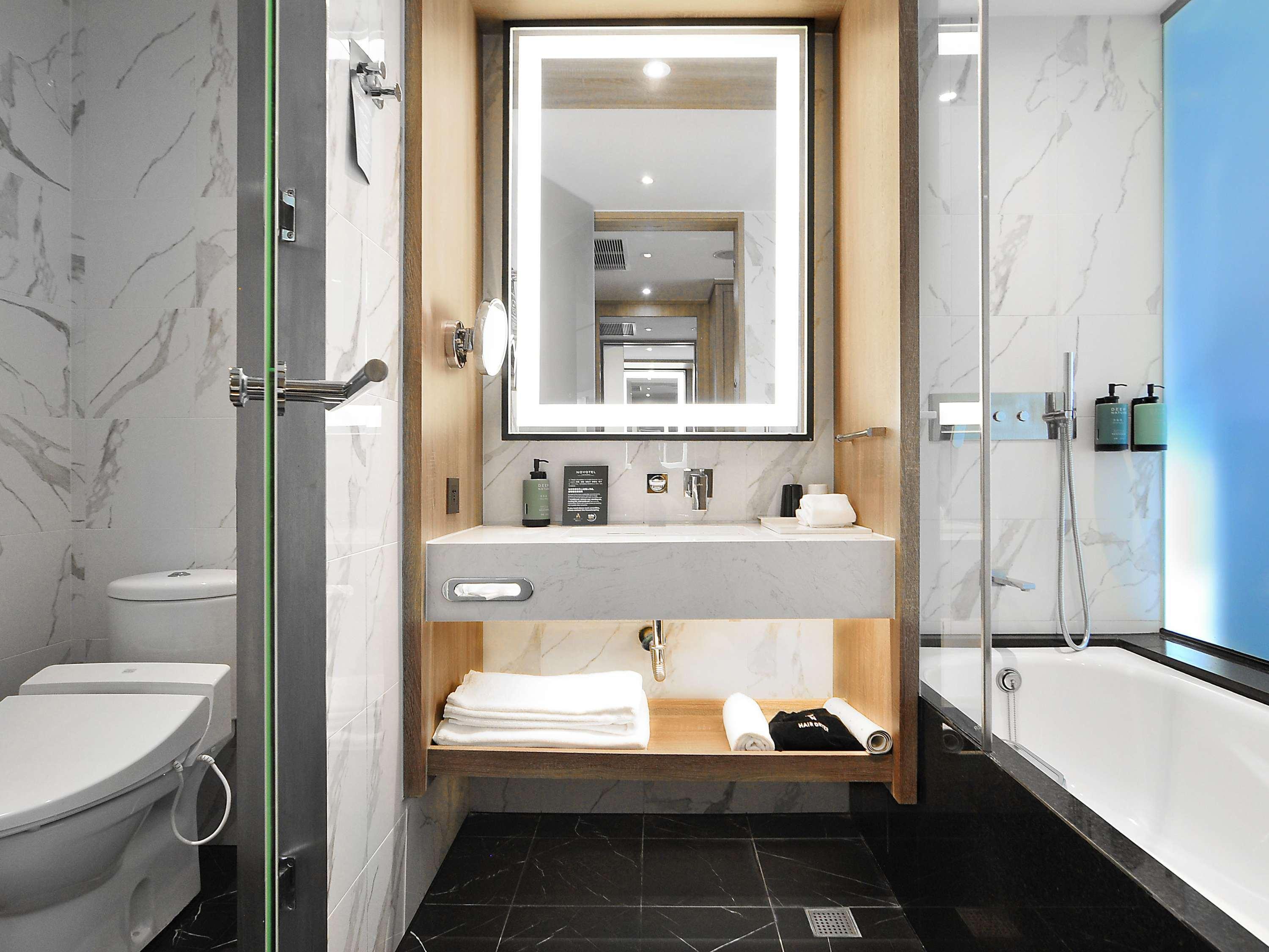 Double Deluxe Executive