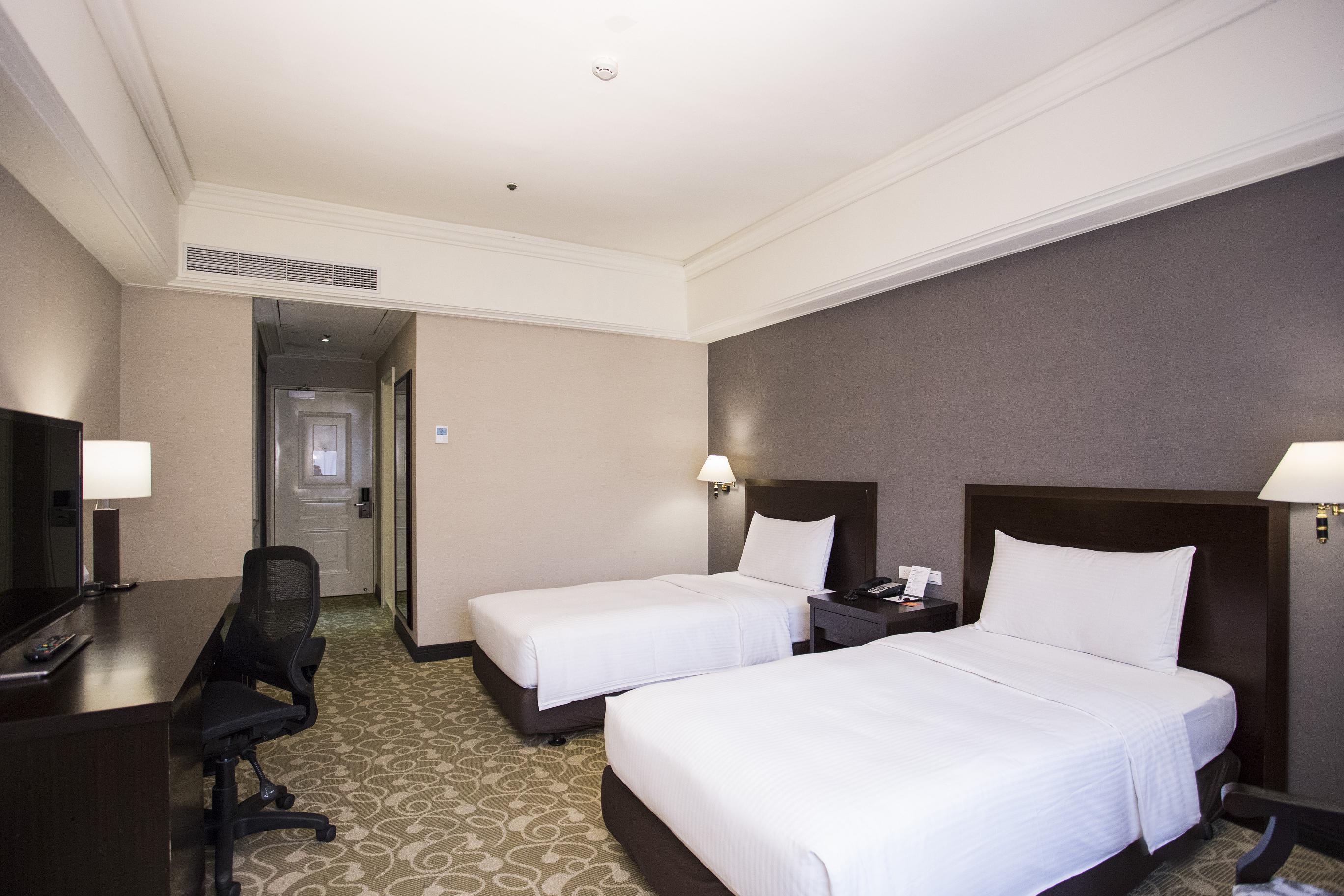 Double or Twin Superior